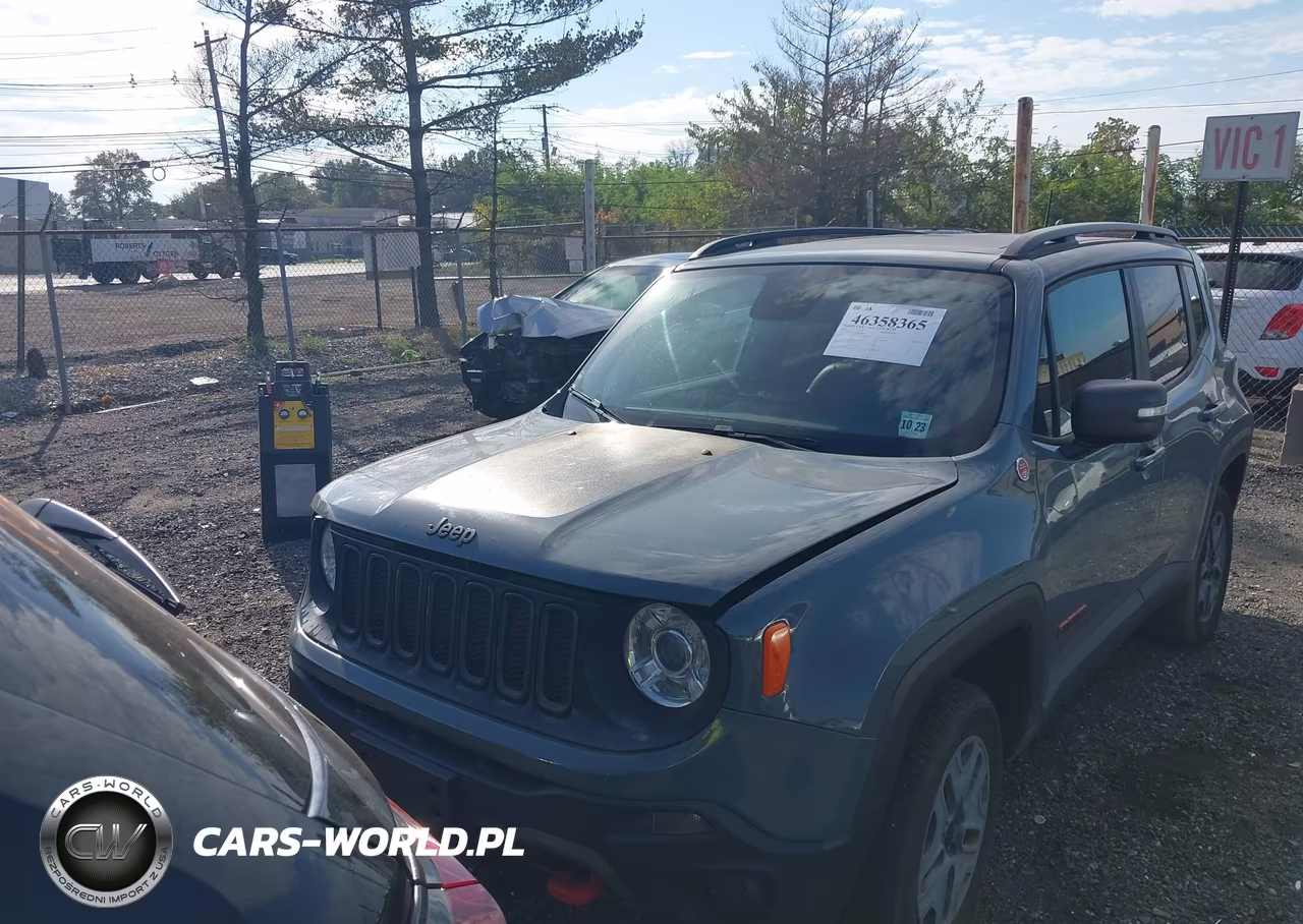2018 Jeep Renegade Trailhawk 4X4 VIN:ZACCJBCB3JPG90891 - 6