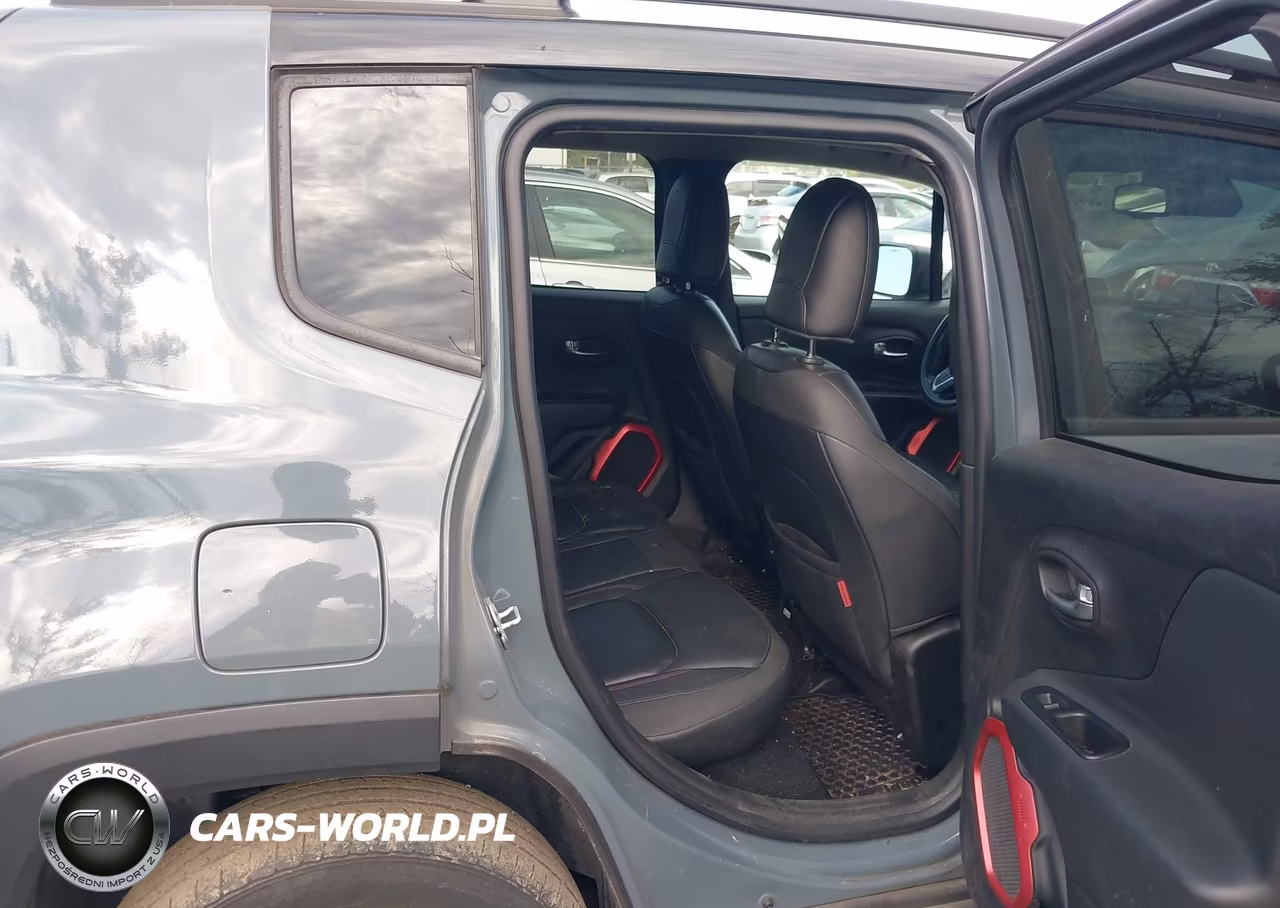 2018 Jeep Renegade Trailhawk 4X4 VIN:ZACCJBCB3JPG90891 - 8