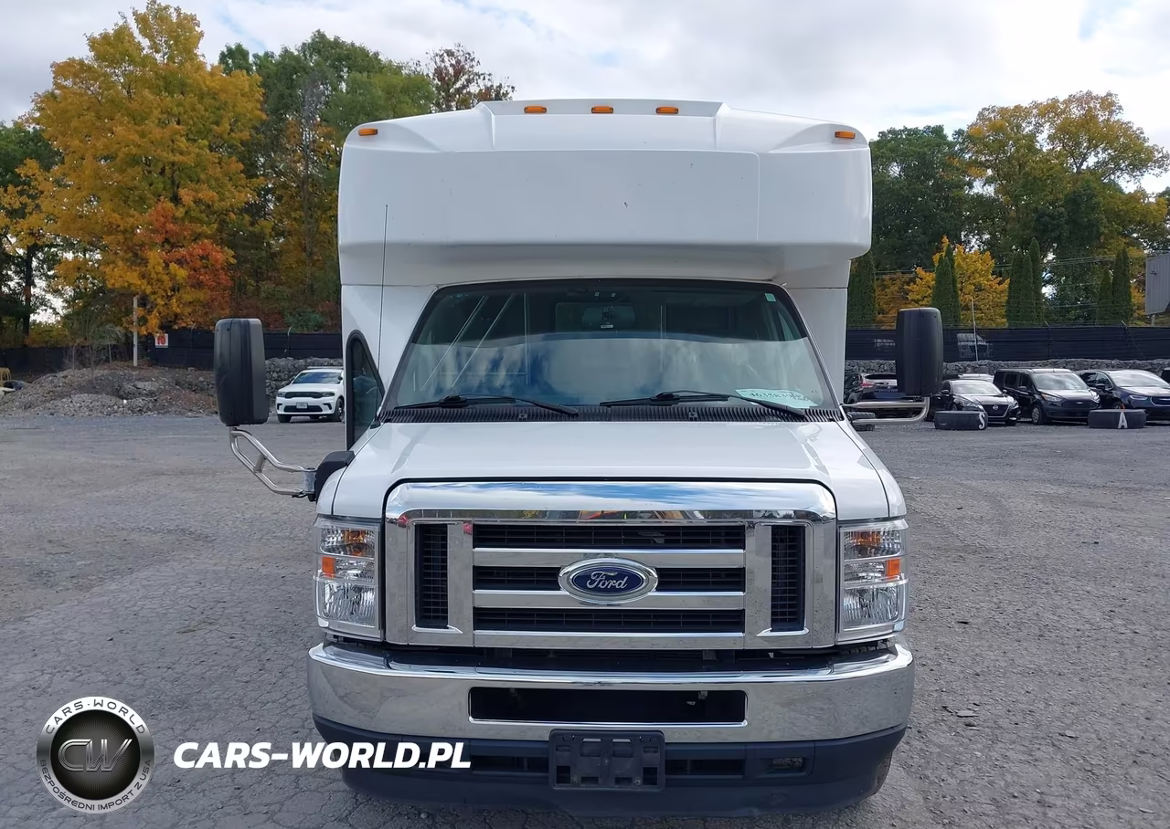 2022 Ford E-450 Cutaway VIN:1FDFE4FN4NDC21764 - 17