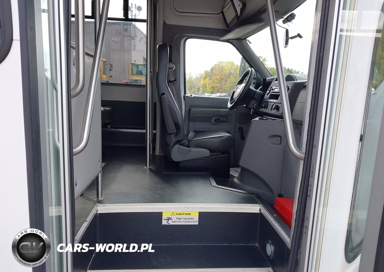 2022 Ford E-450 Cutaway VIN:1FDFE4FN4NDC21764 - 5