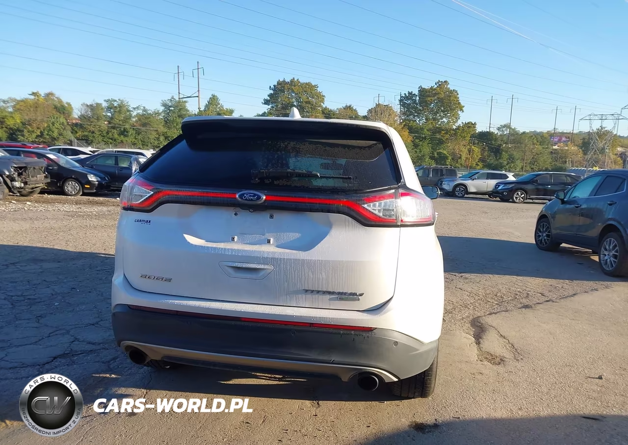 2018 Ford Edge Titanium VIN:2FMPK4K98JBC15553 - 16