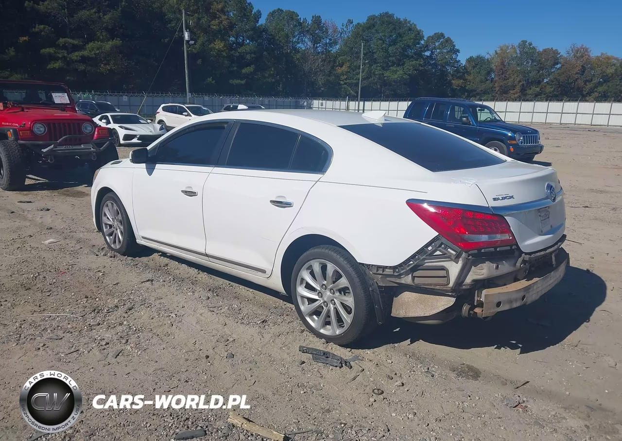 2016 Buick Lacrosse Leather VIN:1G4GB5G36GF123942 - 3
