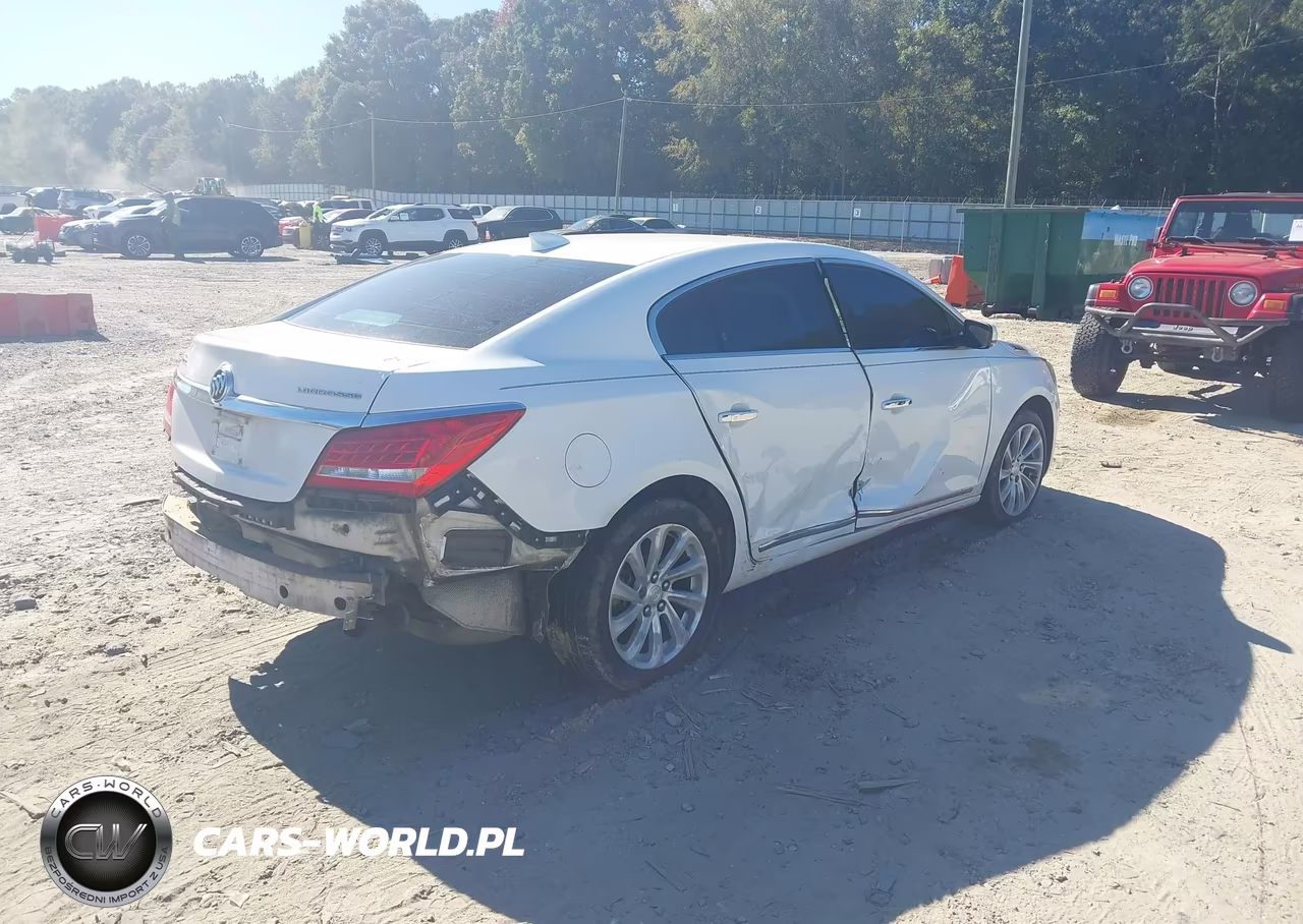 2016 Buick Lacrosse Leather VIN:1G4GB5G36GF123942 - 4