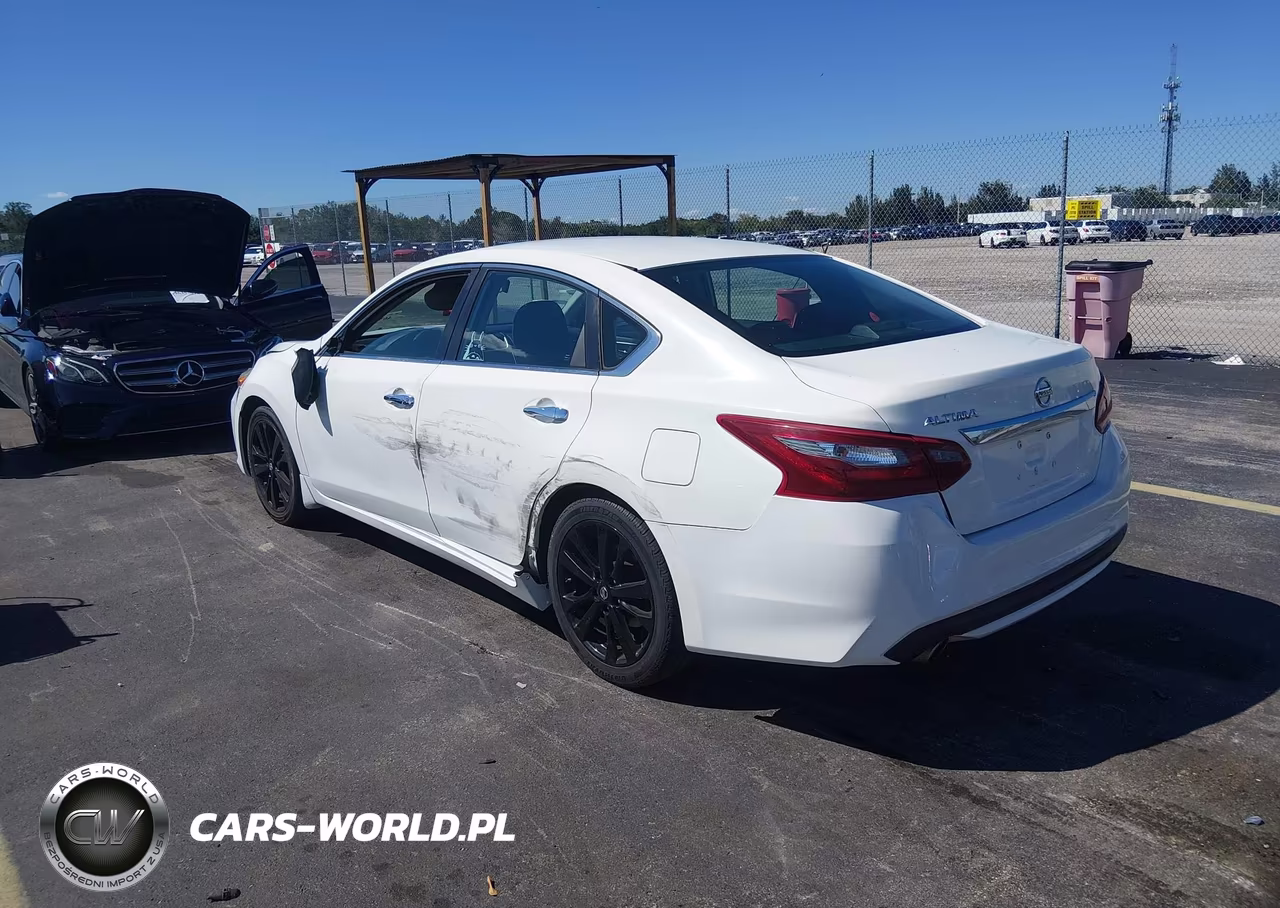 2018 Nissan Altima 2.5 S VIN:1N4AL3AP6JC214800 - 3