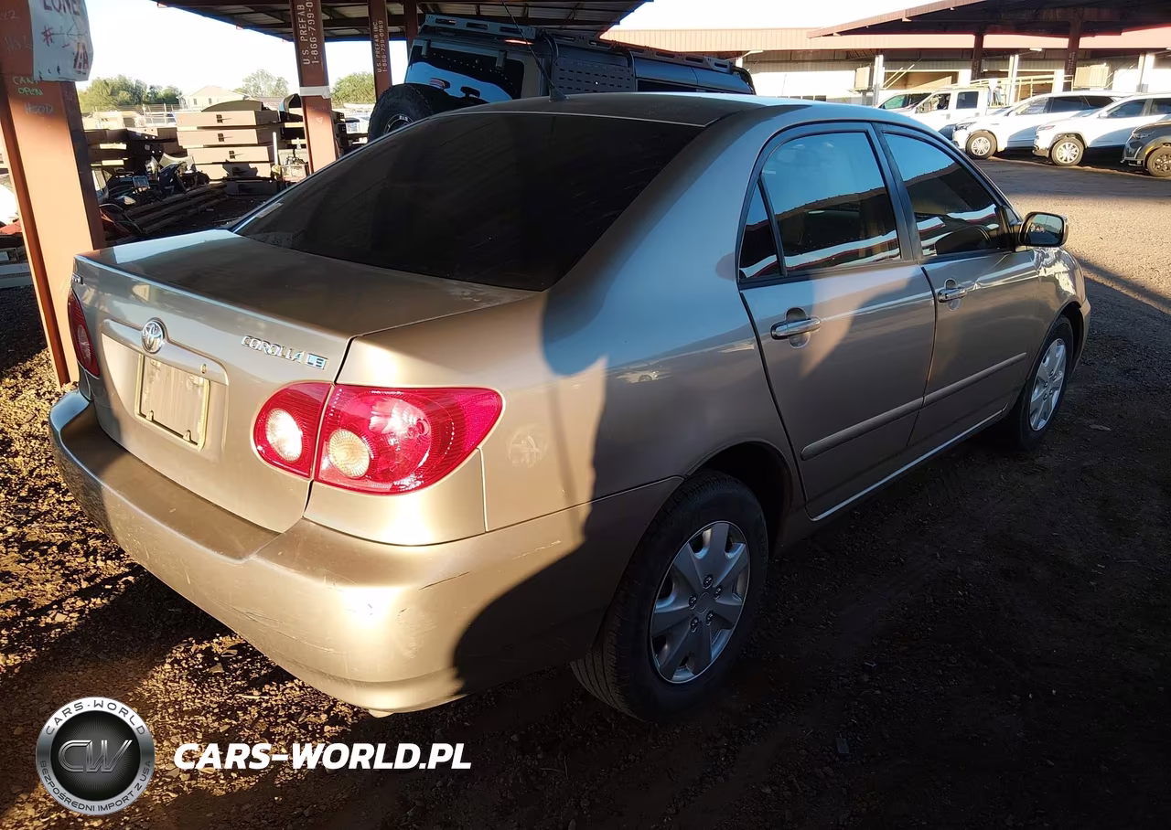 2007 Toyota Corolla Le VIN:1NXBR32E77Z812872 - 4