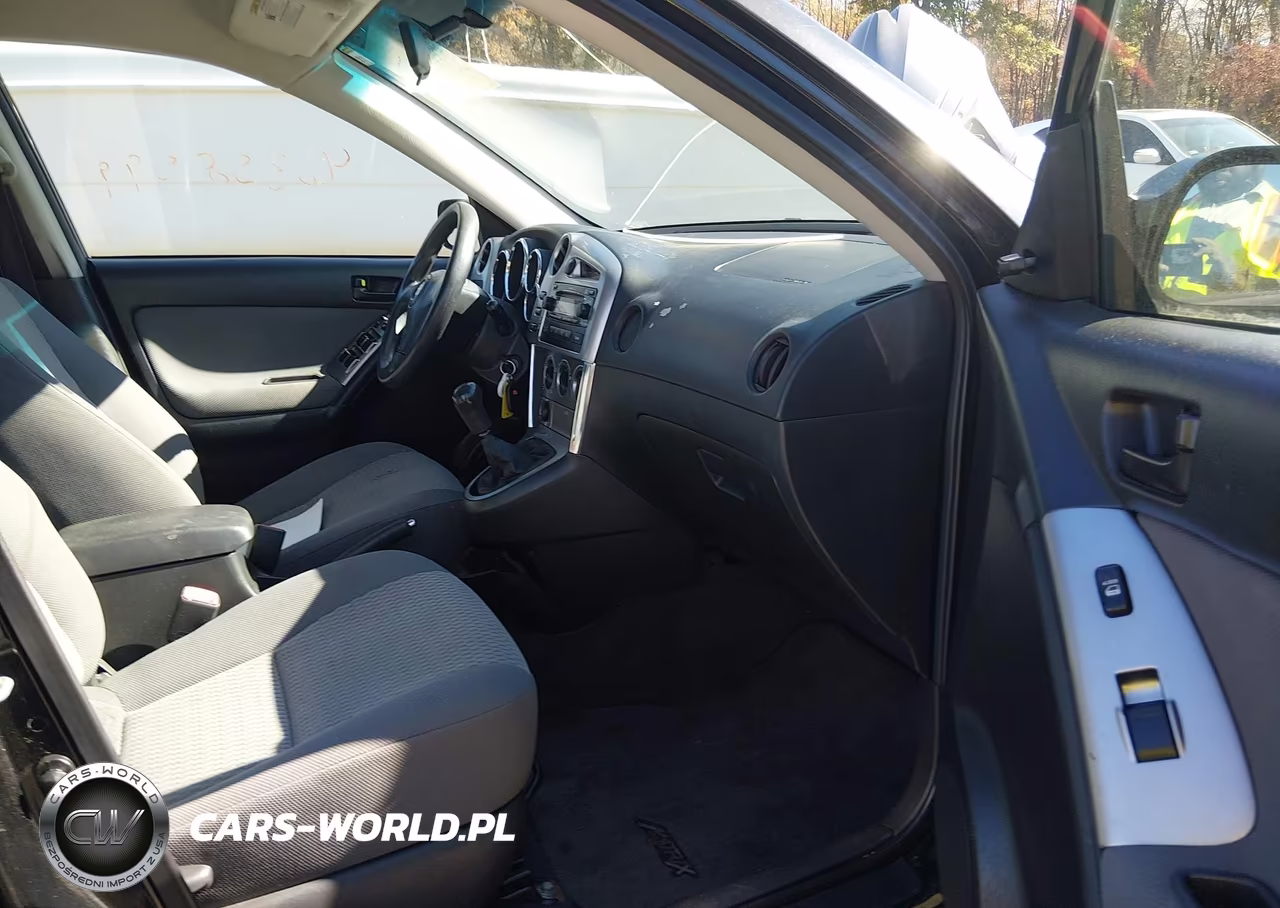 2008 Toyota Matrix VIN:2T1KR32E48C699238 - 5