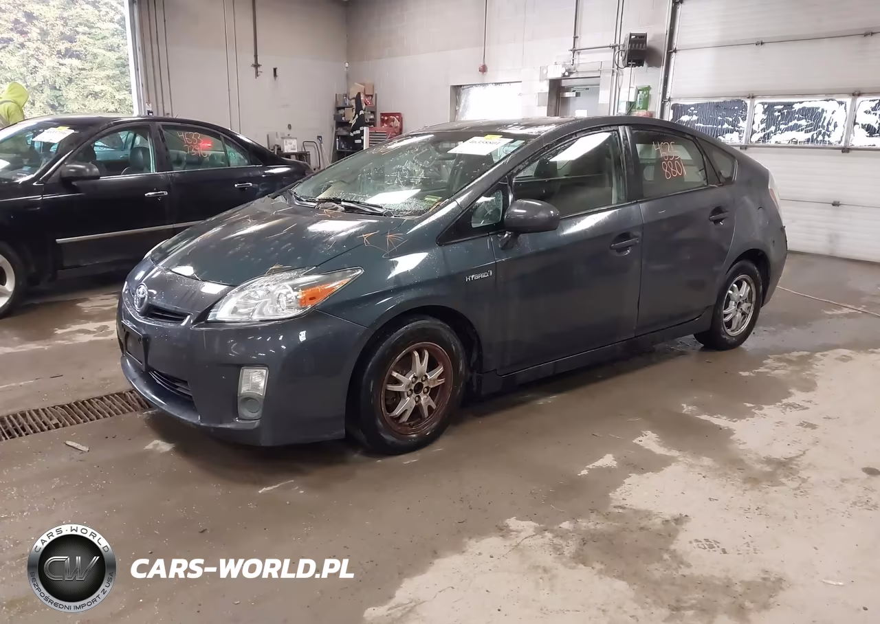 2011 Toyota Prius Two VIN:JTDKN3DU2B0271556 - 2