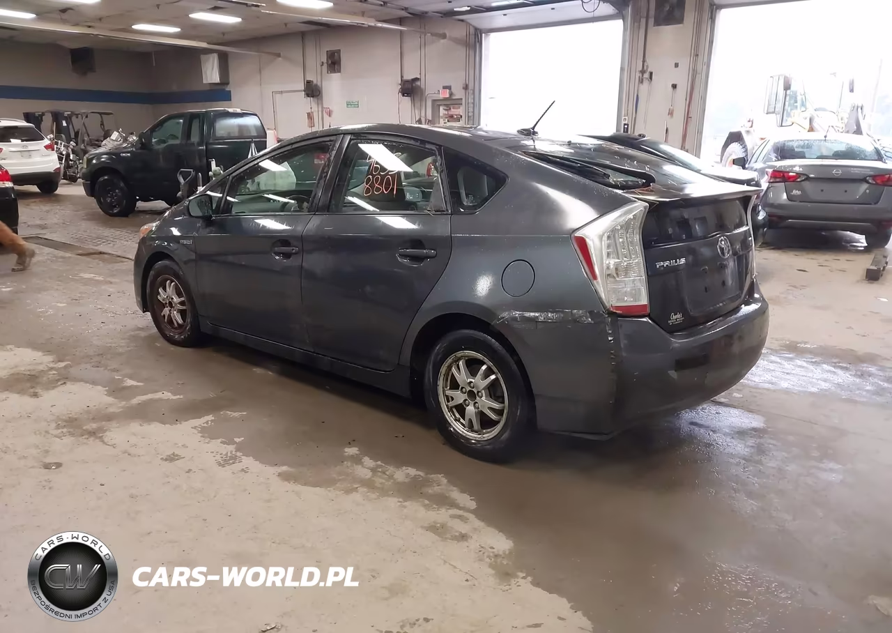 2011 Toyota Prius Two VIN:JTDKN3DU2B0271556 - 3