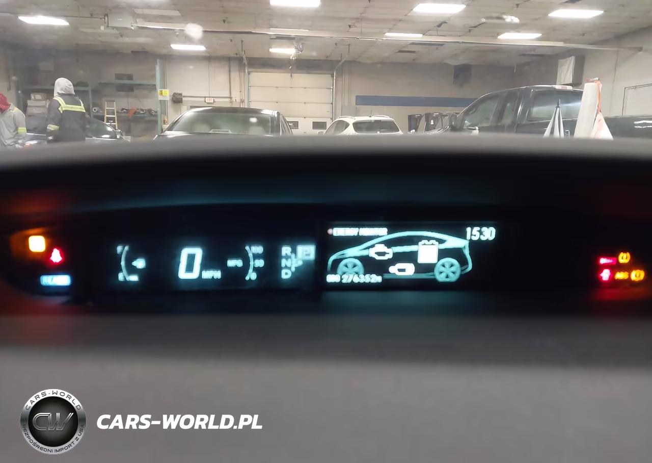 2011 Toyota Prius Two VIN:JTDKN3DU2B0271556 - 7