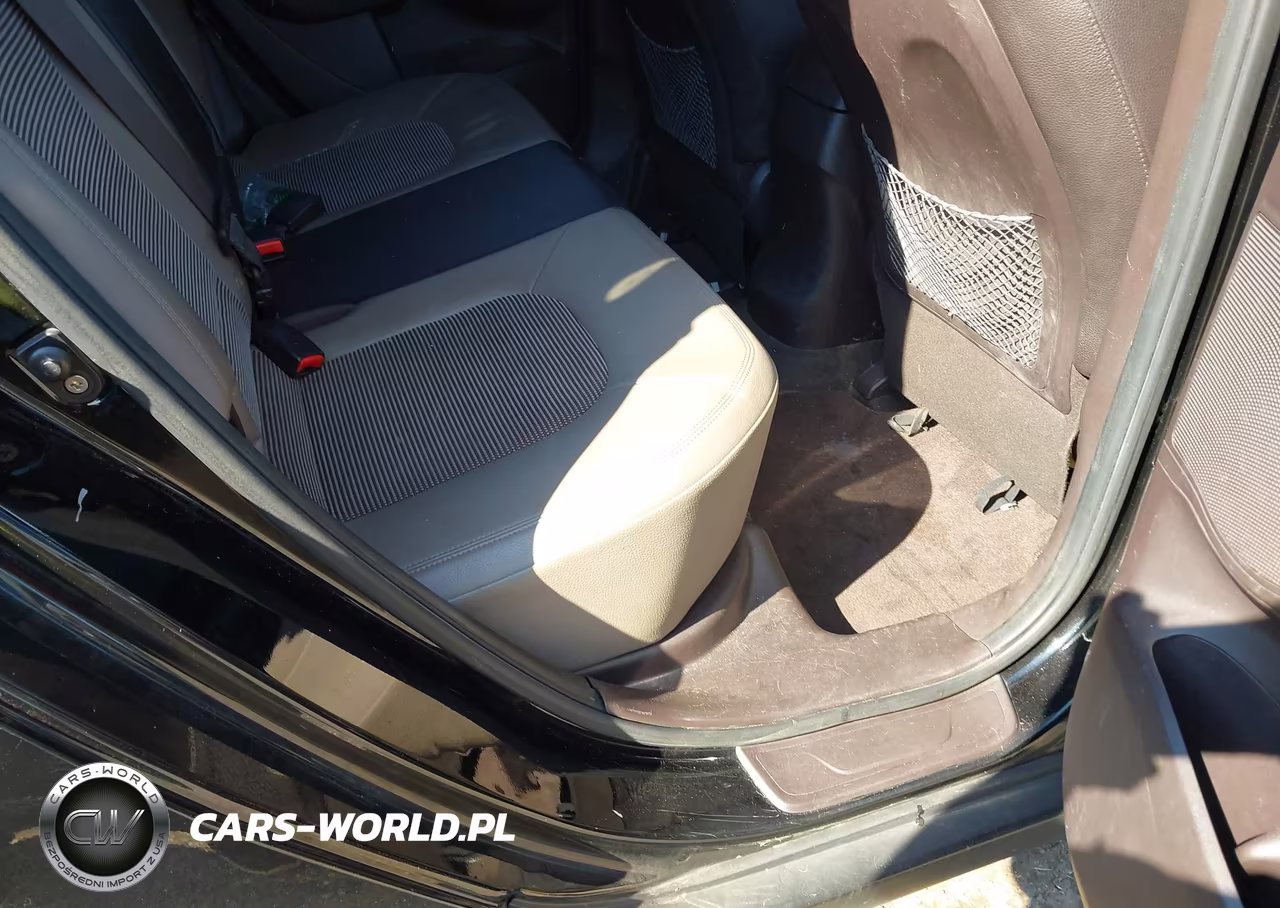2012 Hyundai Tucson Gls VIN:KM8JUCAC3CU416202 - 8