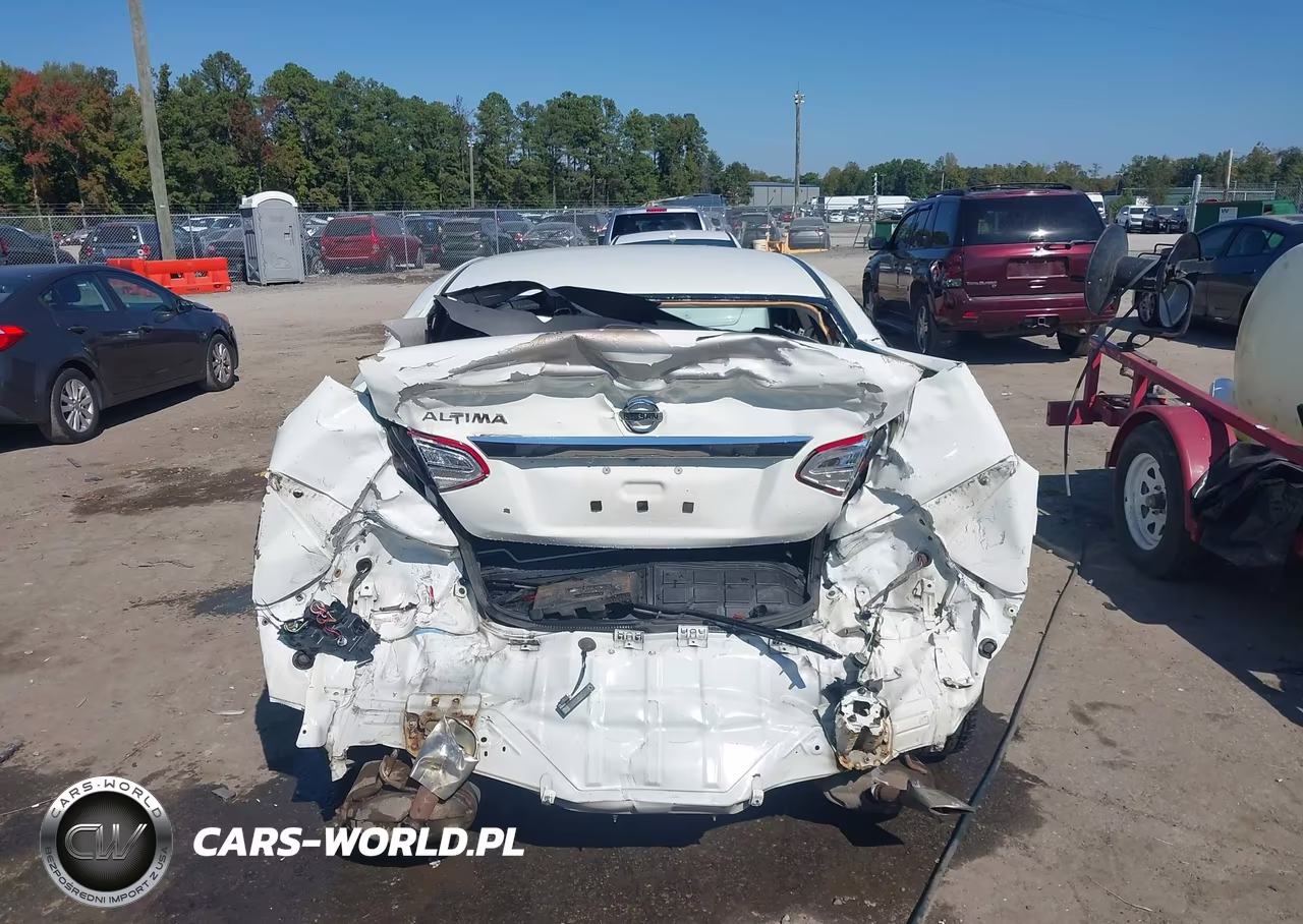 2016 Nissan Altima VIN:1N4AL3AP0GC257697 - 16