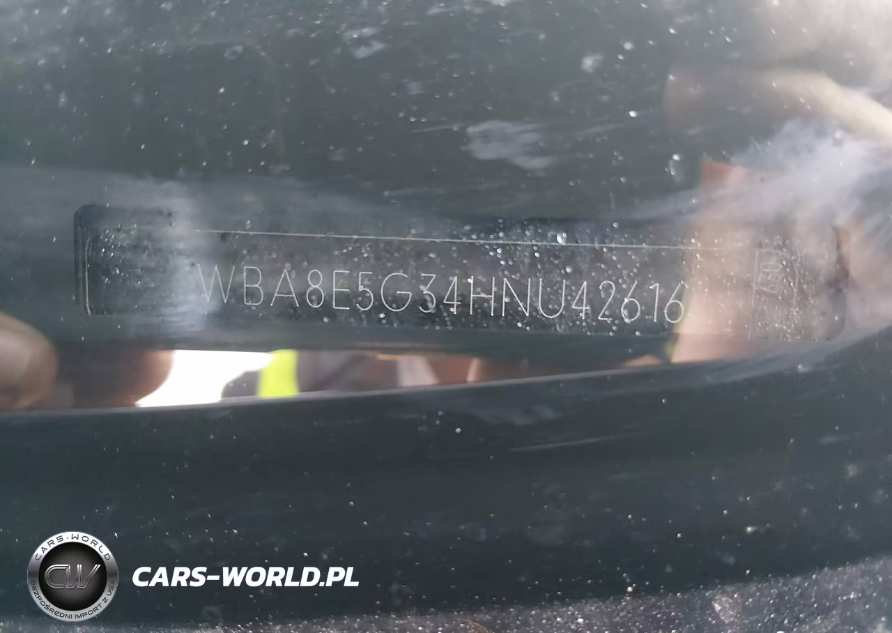 2017 BMW 320 Xi VIN:WBA8E5G34HNU42616 - 17