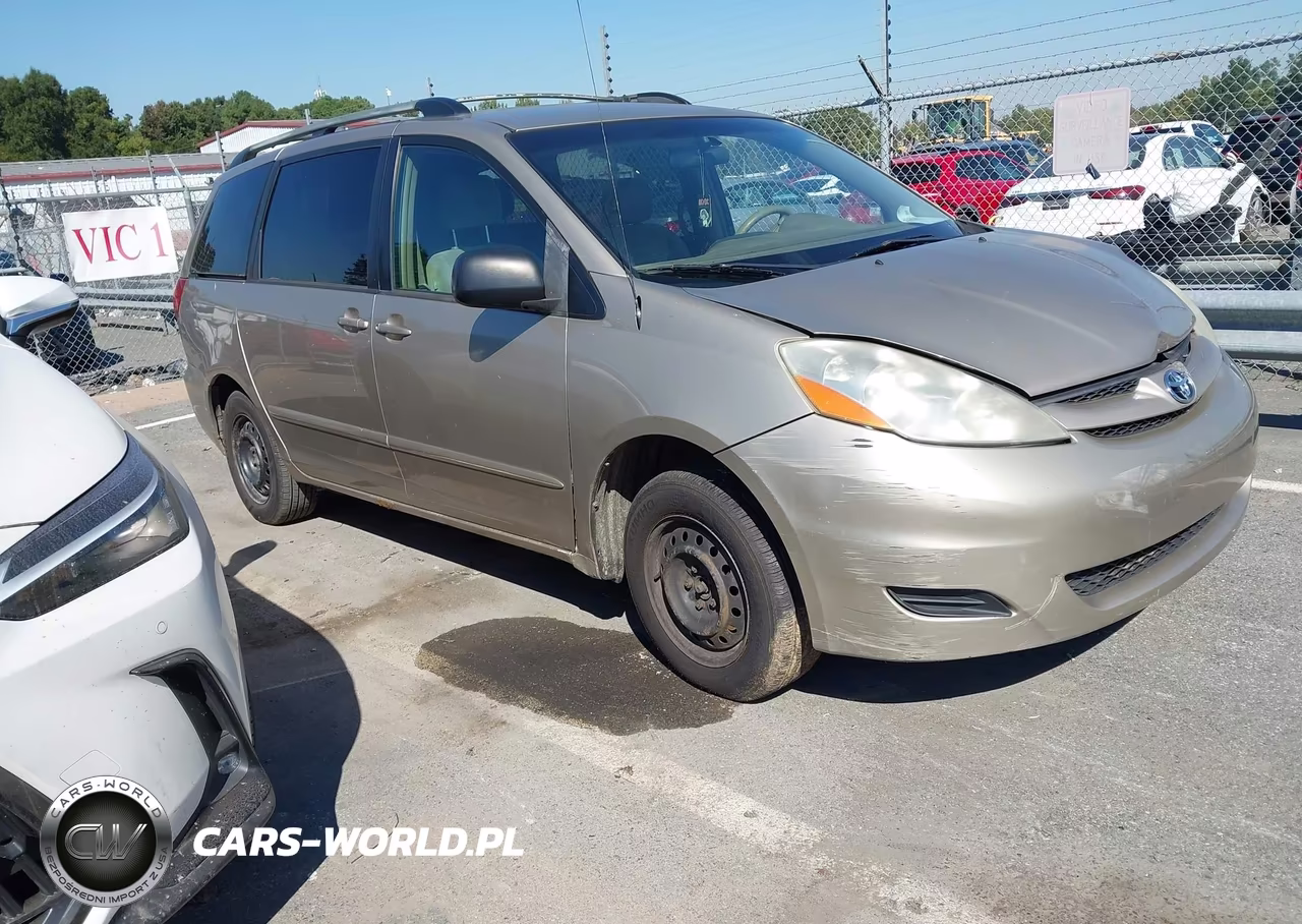 2006 Toyota Sienna Le