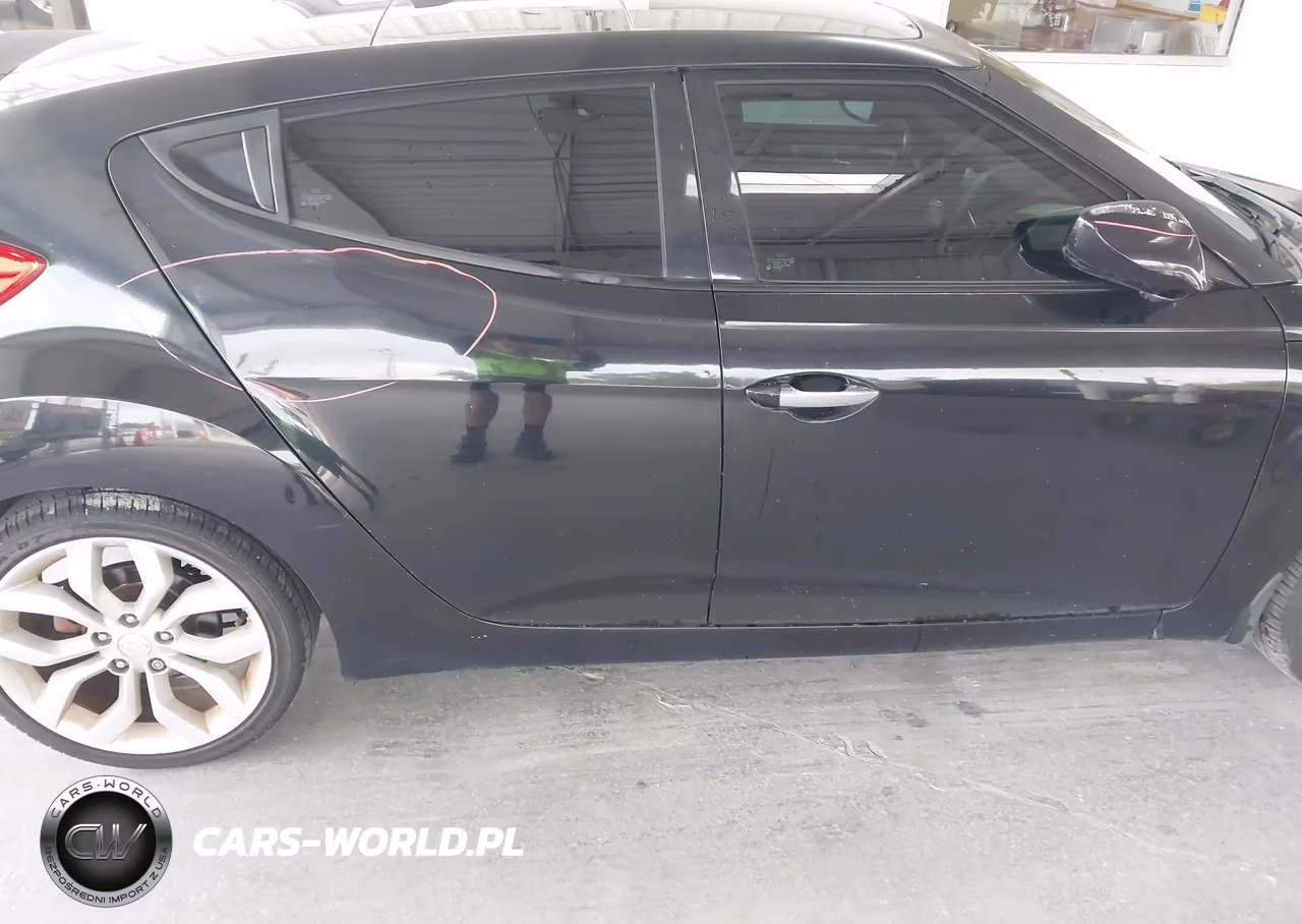 2012 Hyundai Veloster Base W-Red-Black VIN:KMHTC6AD2CU078782 - 6