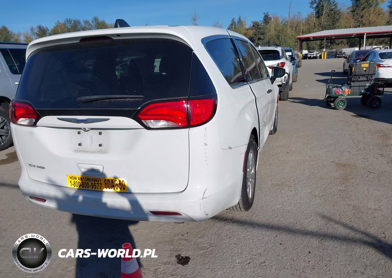 2020 Chrysler Voyager L VIN:2C4RC1AG9LR287509 - 4