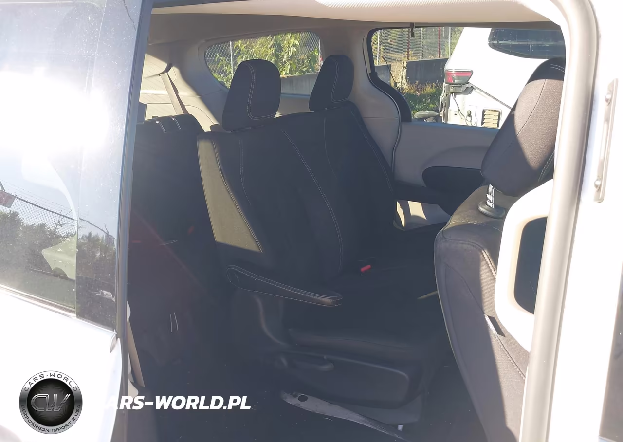 2020 Chrysler Voyager L VIN:2C4RC1AG9LR287509 - 8