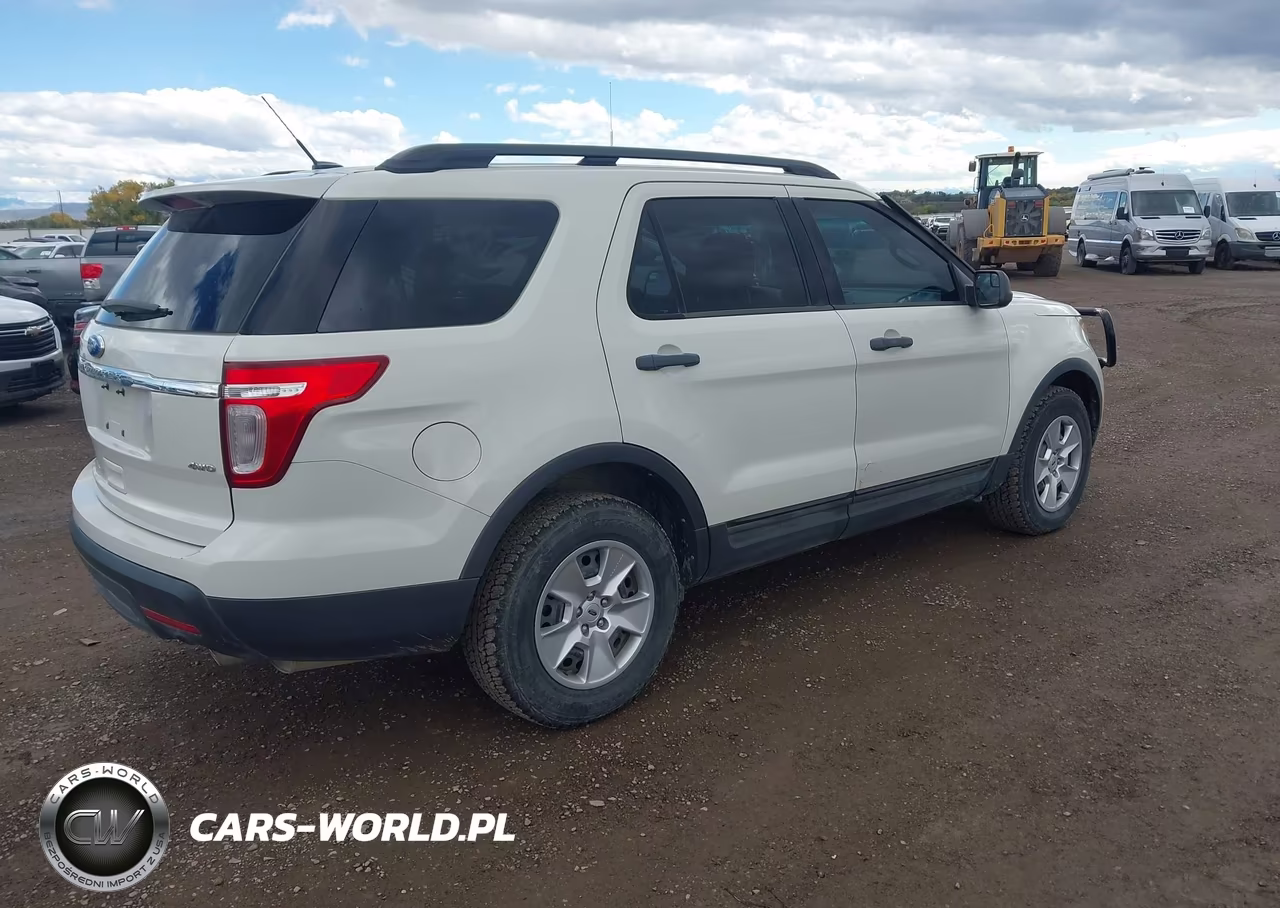2011 Ford Explorer VIN:1FMHK8B86B6A84281 - 4