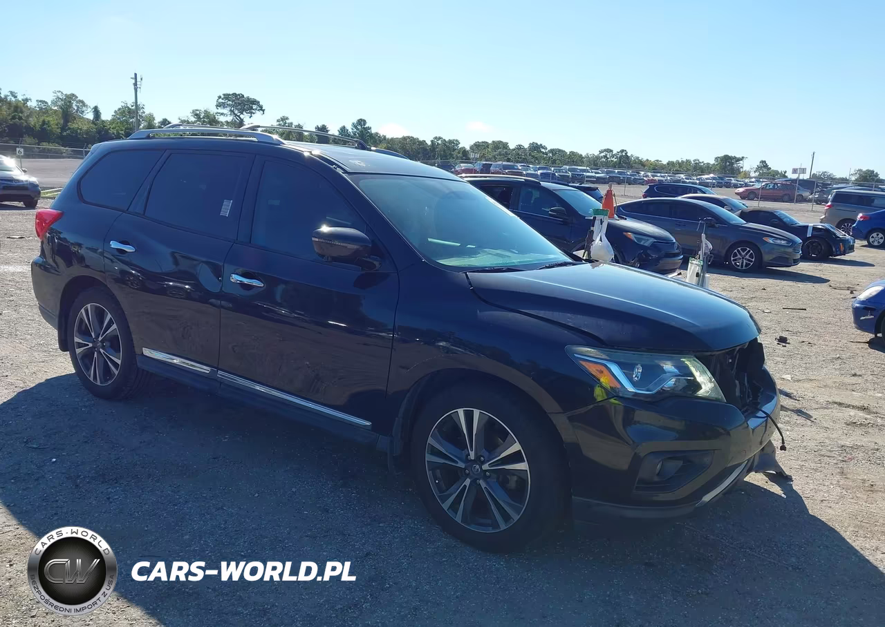 2017 Nissan Pathfinder Platinum – zdjęcie 1 z 16