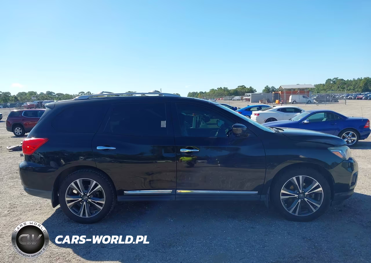 2017 Nissan Pathfinder Platinum VIN:5N1DR2MN8HC624434 - 13