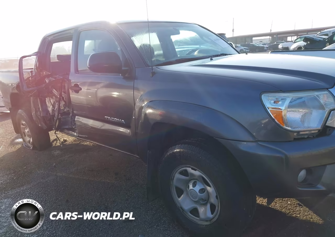 2015 Toyota Tacoma Prerunner V6 VIN:5TFJU4GNXFX070509 - 14