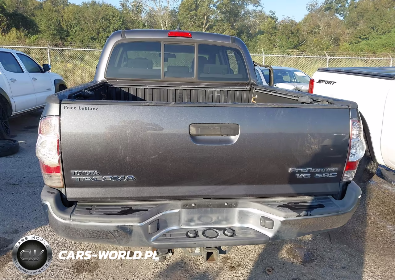 2015 Toyota Tacoma Prerunner V6 VIN:5TFJU4GNXFX070509 - 17