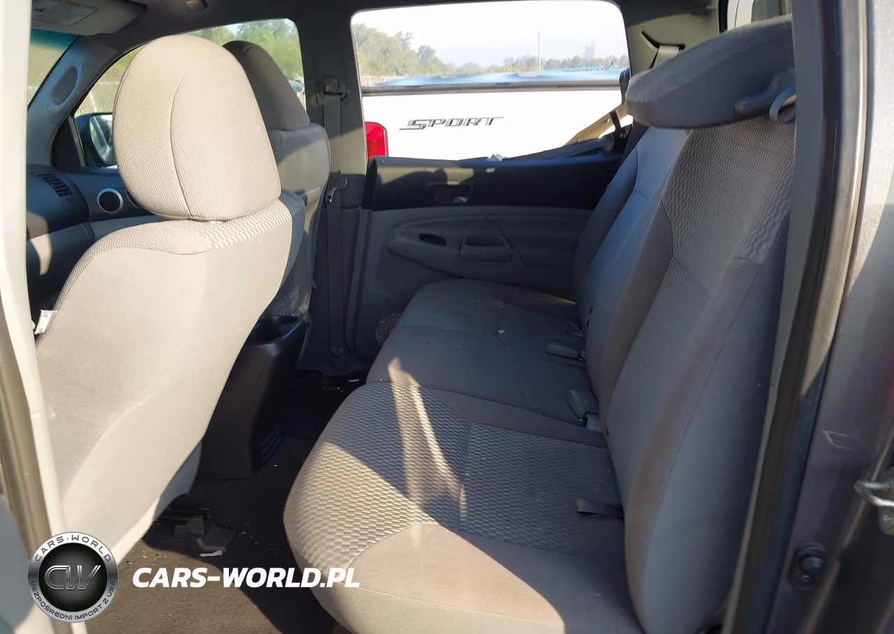 2015 Toyota Tacoma Prerunner V6 VIN:5TFJU4GNXFX070509 - 8