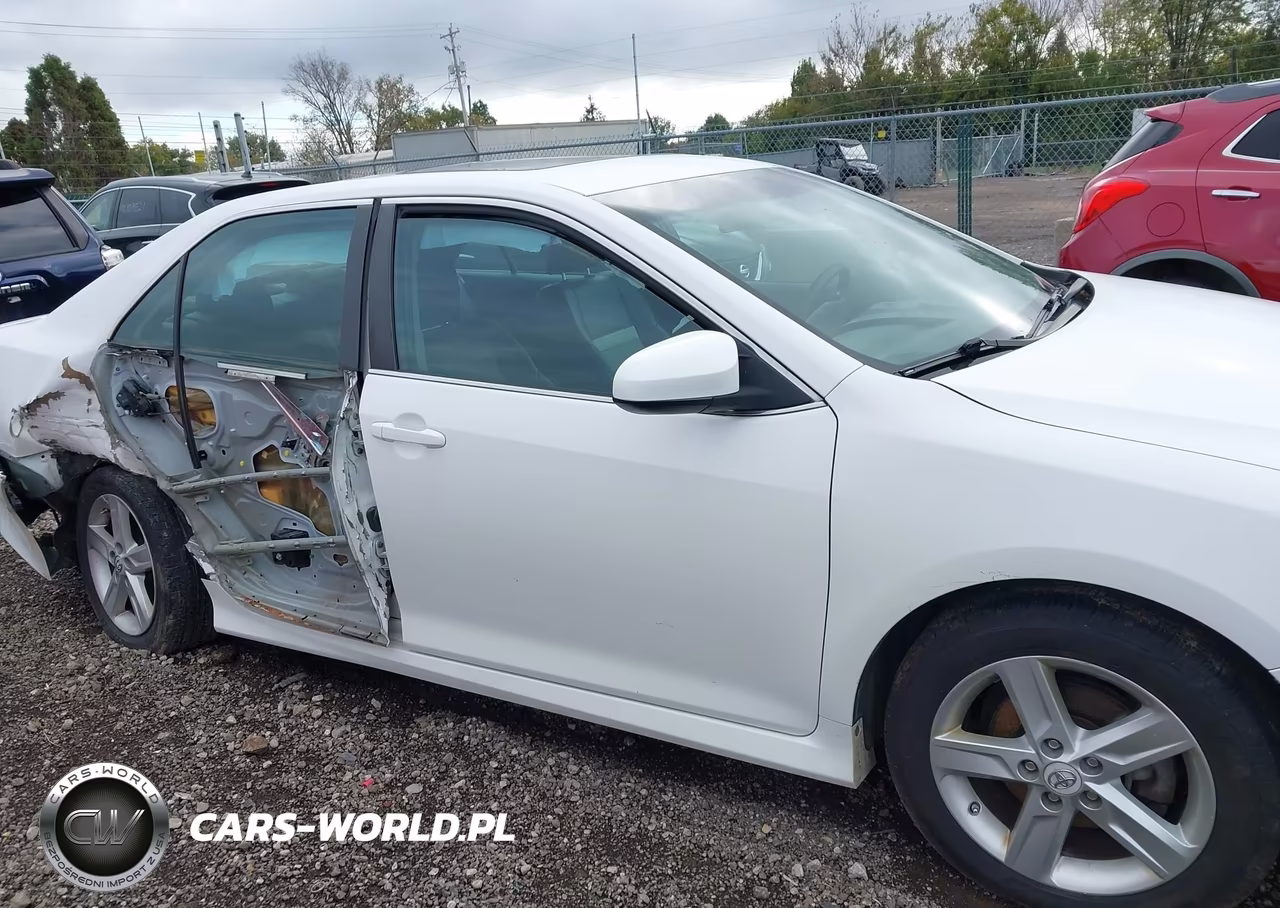 2013 Toyota Camry Se VIN:4T1BF1FK7DU652078 - 14