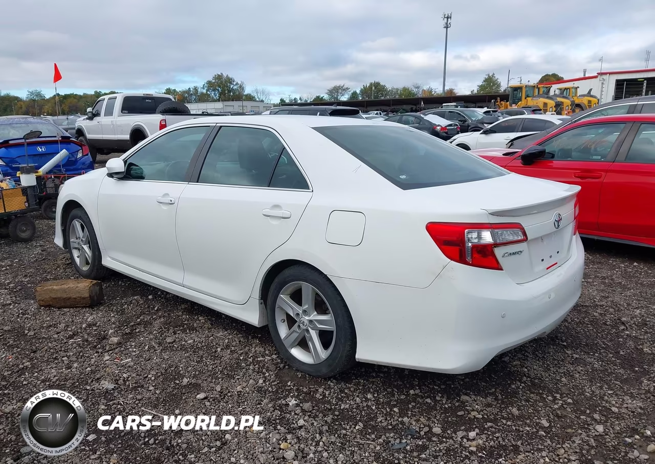 2013 Toyota Camry Se VIN:4T1BF1FK7DU652078 - 3