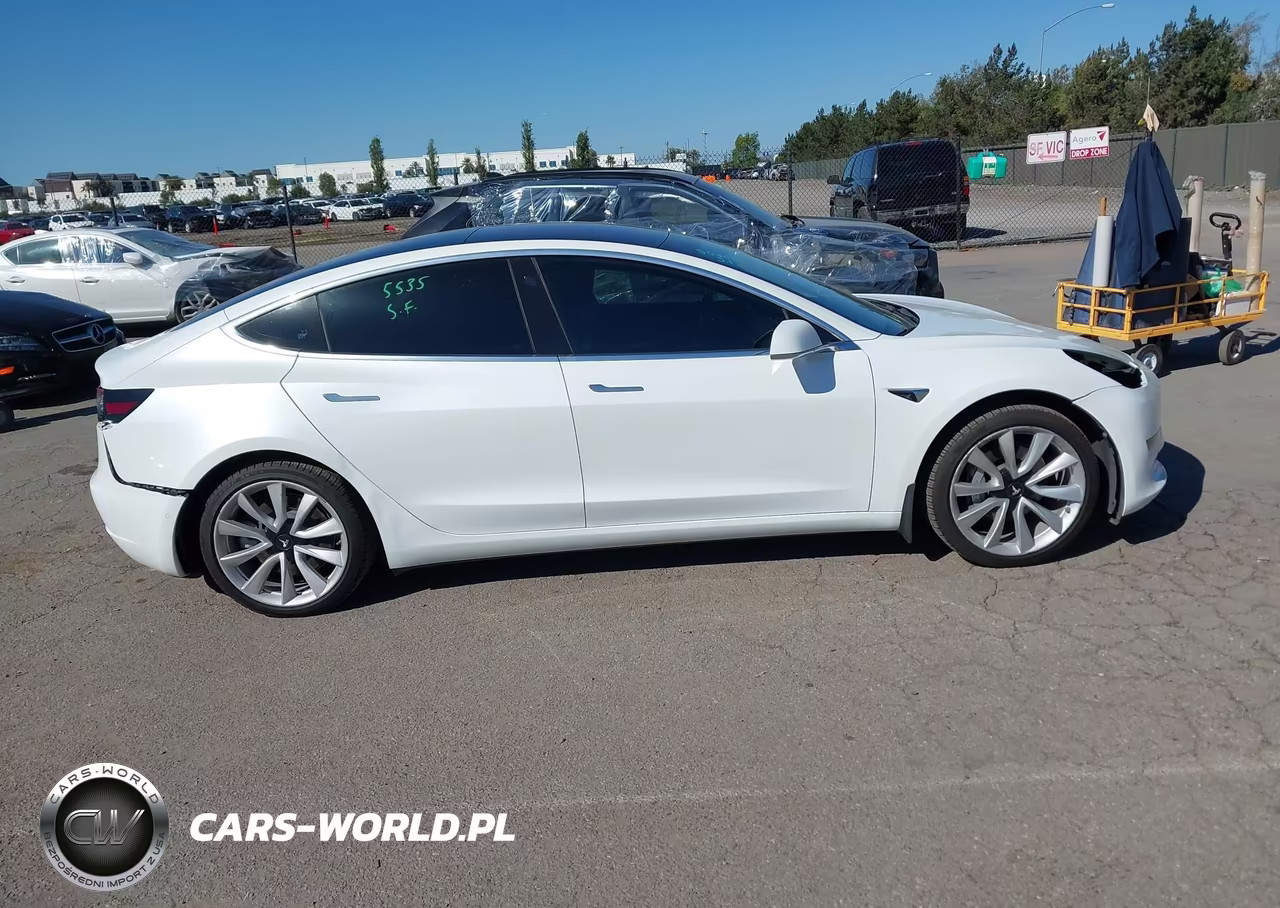 2018 Tesla Model 3 Long Range-Mid Range VIN:5YJ3E1EA3JF025189 - 14