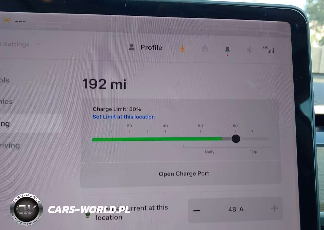 2018 Tesla Model 3 Long Range-Mid Range VIN:5YJ3E1EA3JF025189 - 18