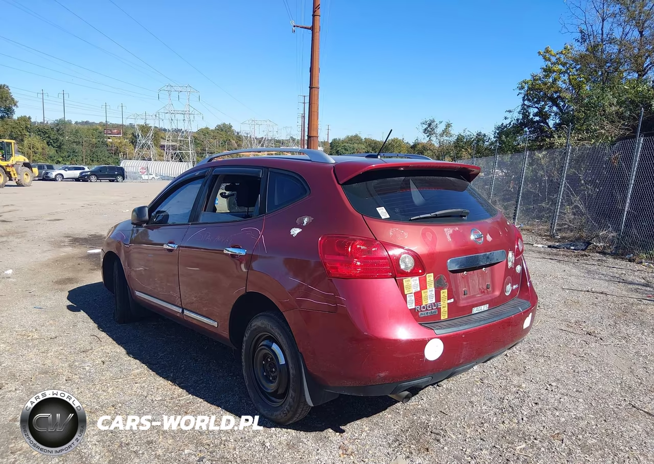 2015 Nissan Rogue Select S VIN:JN8AS5MV2FW770714 - 3