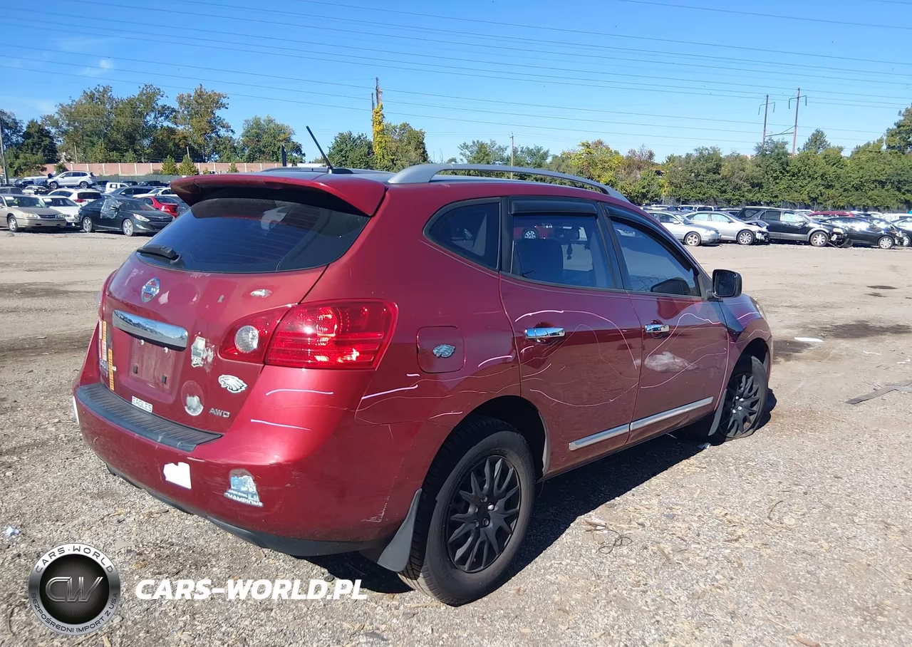 2015 Nissan Rogue Select S VIN:JN8AS5MV2FW770714 - 4