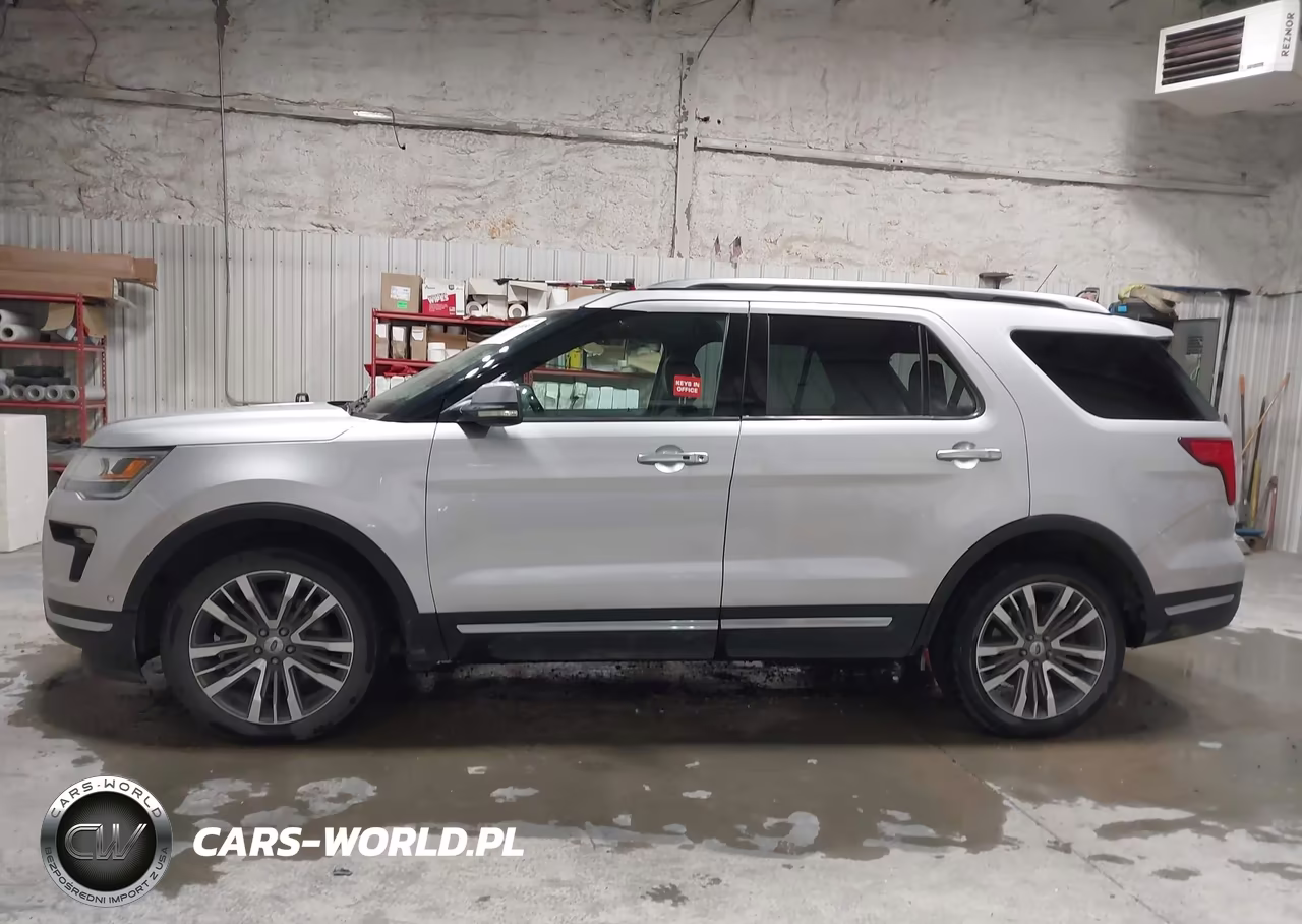 2018 Ford Explorer Platinum VIN:1FM5K8HT1JGA00252 - 14