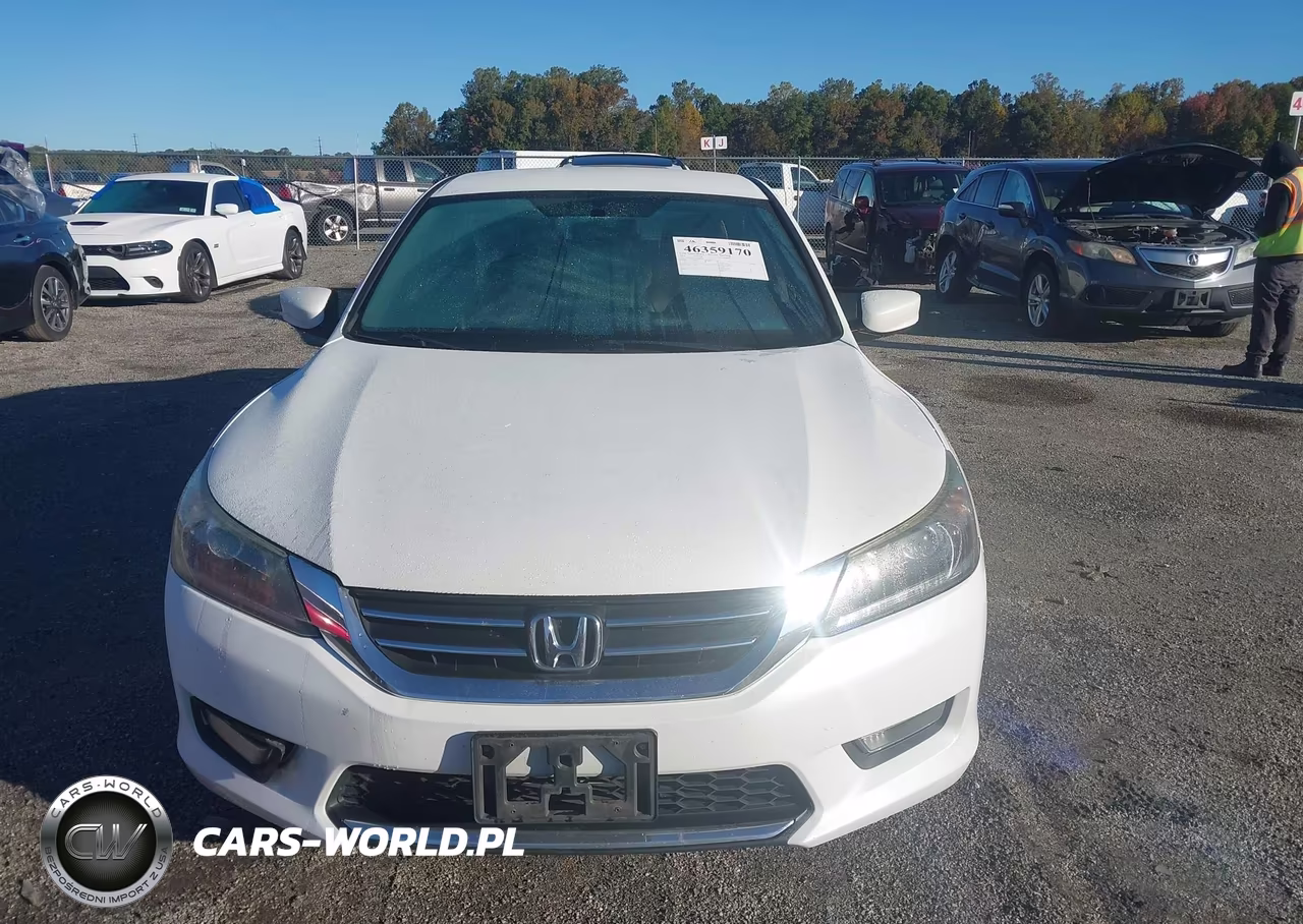 2015 Honda Accord Sport VIN:1HGCR2F56FA041626 - 12