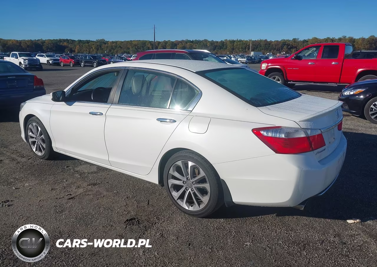 2015 Honda Accord Sport VIN:1HGCR2F56FA041626 - 3