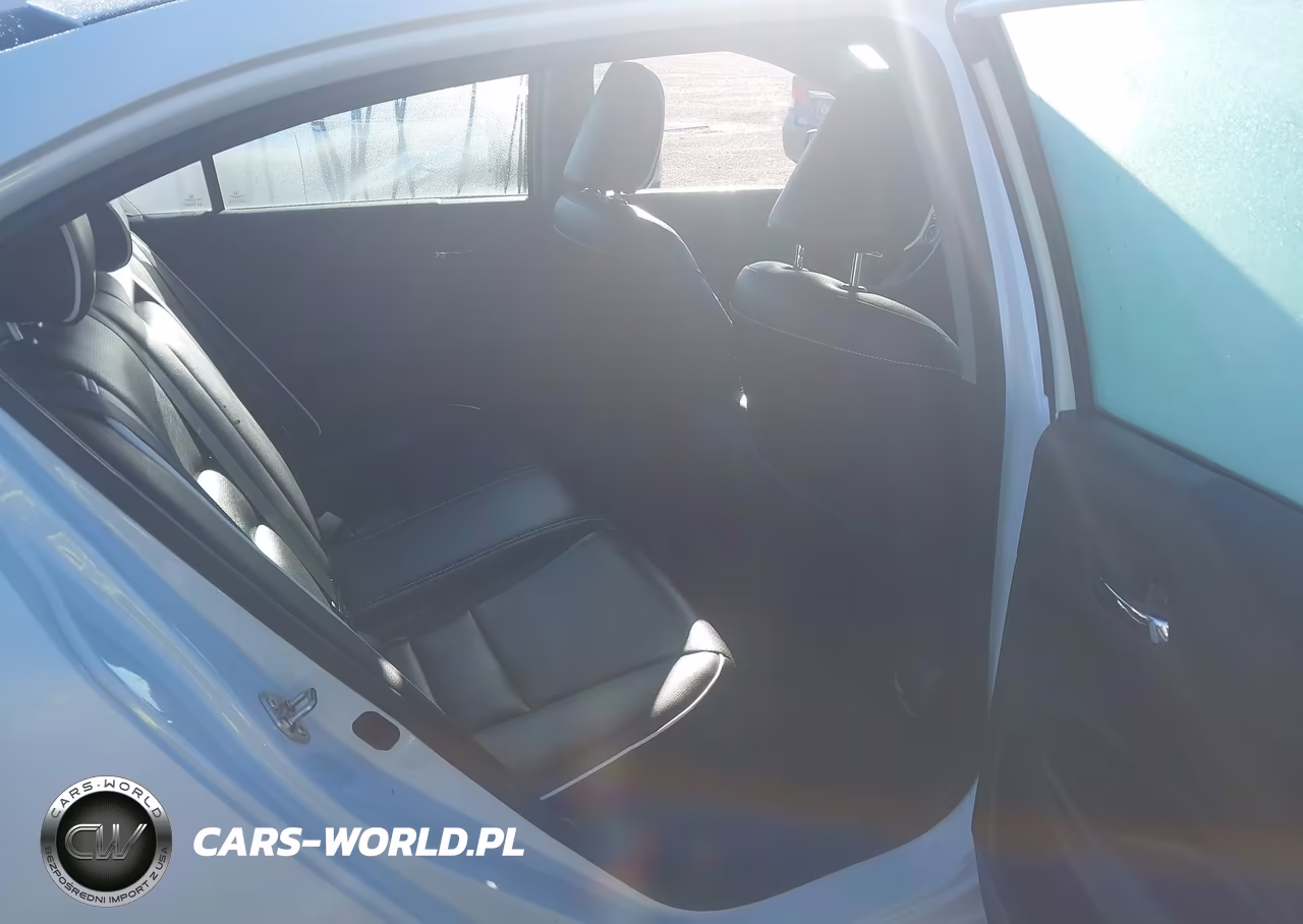 2015 Honda Accord Sport VIN:1HGCR2F56FA041626 - 8
