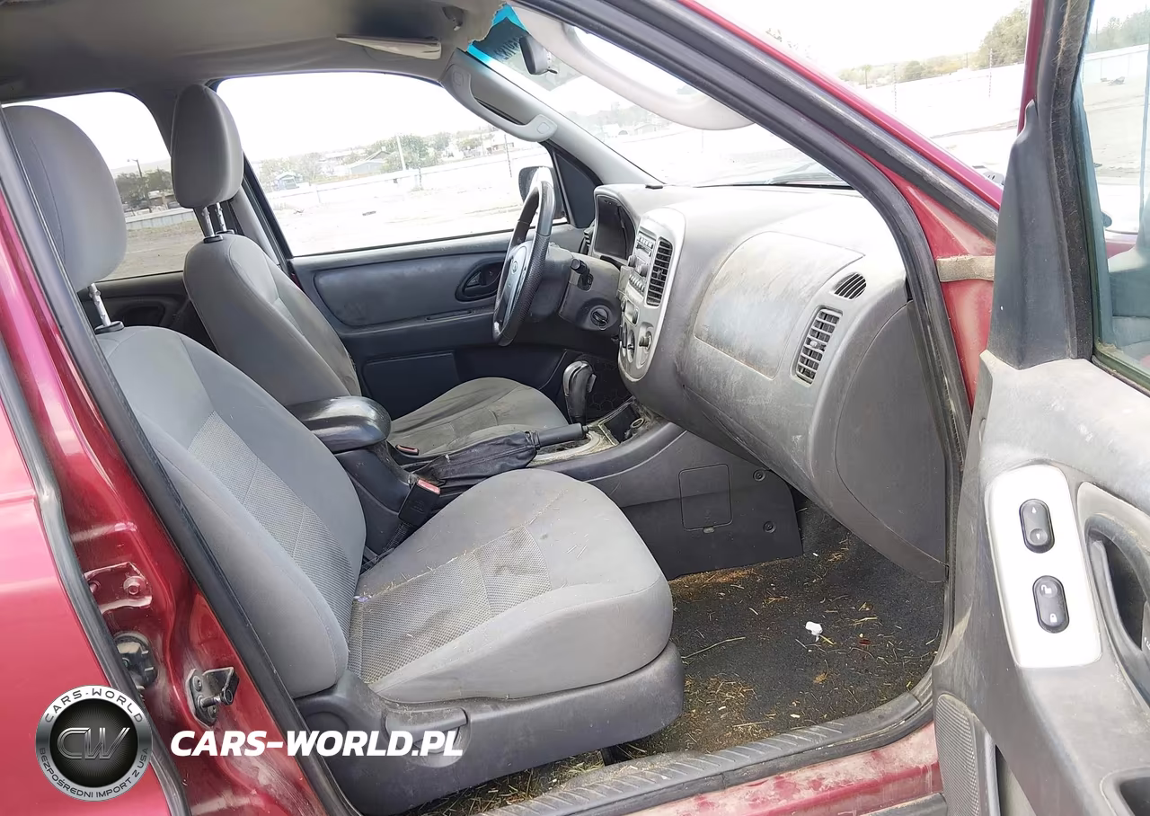 2005 Ford Escape Xlt VIN:1FMYU93175KE47190 - 5