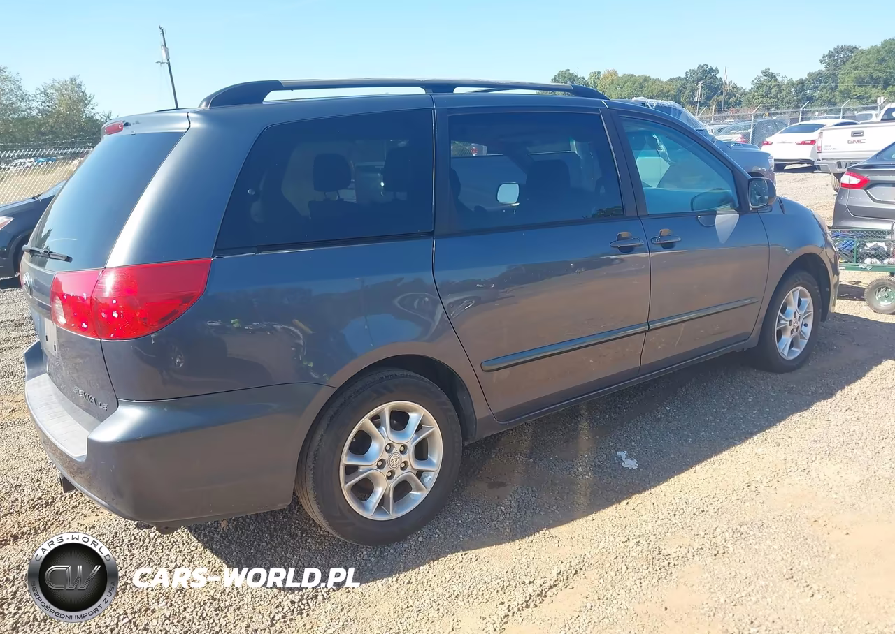 2008 Toyota Sienna Le VIN:5TDZK23C18S165468 - 4