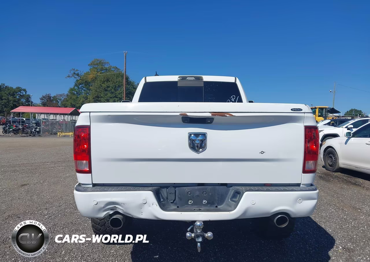 2015 Ram 1500 Sport VIN:1C6RR6UT7FS530510 - 16