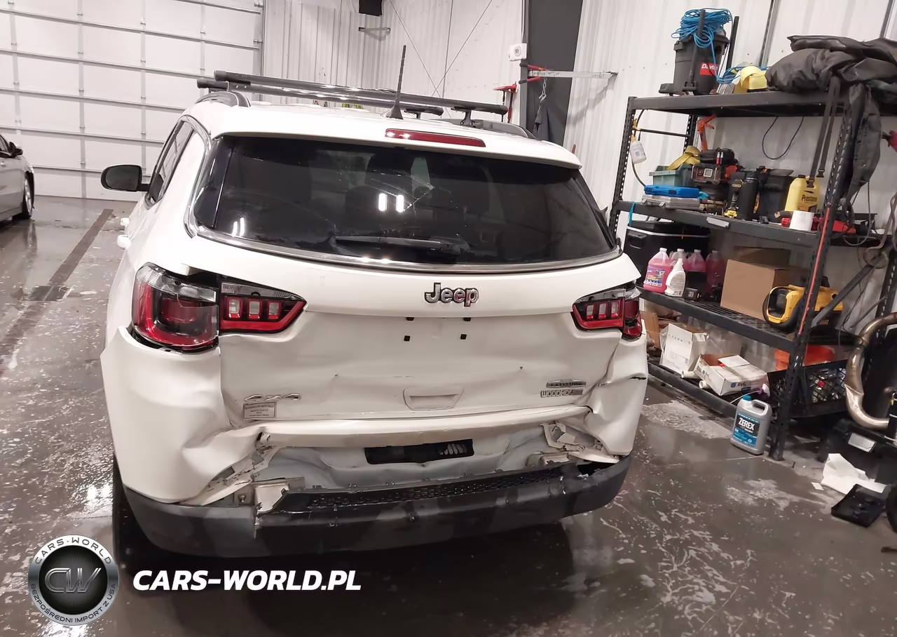 2021 Jeep Compass Latitude 4X4 VIN:3C4NJDBB0MT575295 - 16