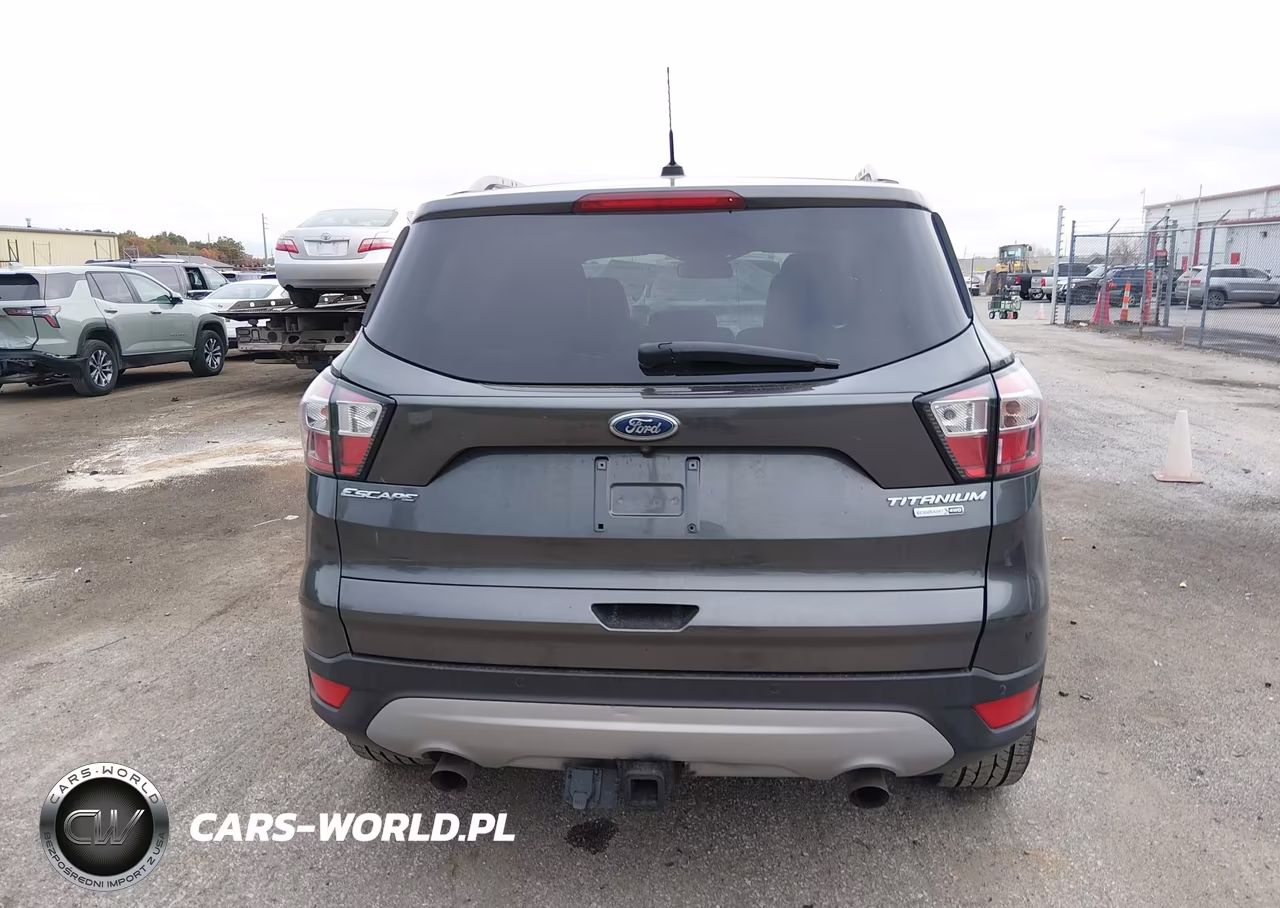 2017 Ford Escape Titanium VIN:1FMCU9J9XHUE58972 - 16