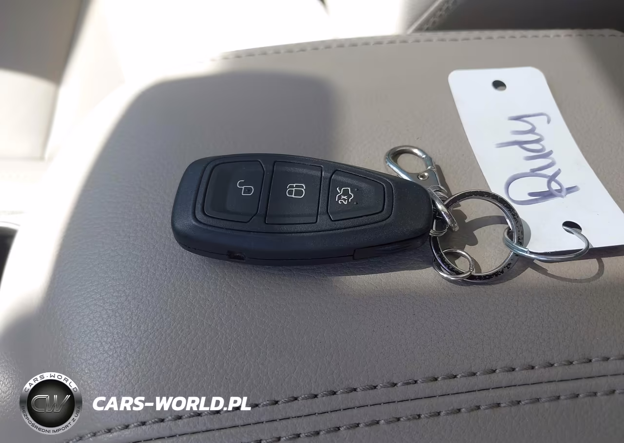2013 Ford C-Max Hybrid Sel VIN:1FADP5BU2DL534007 - 11