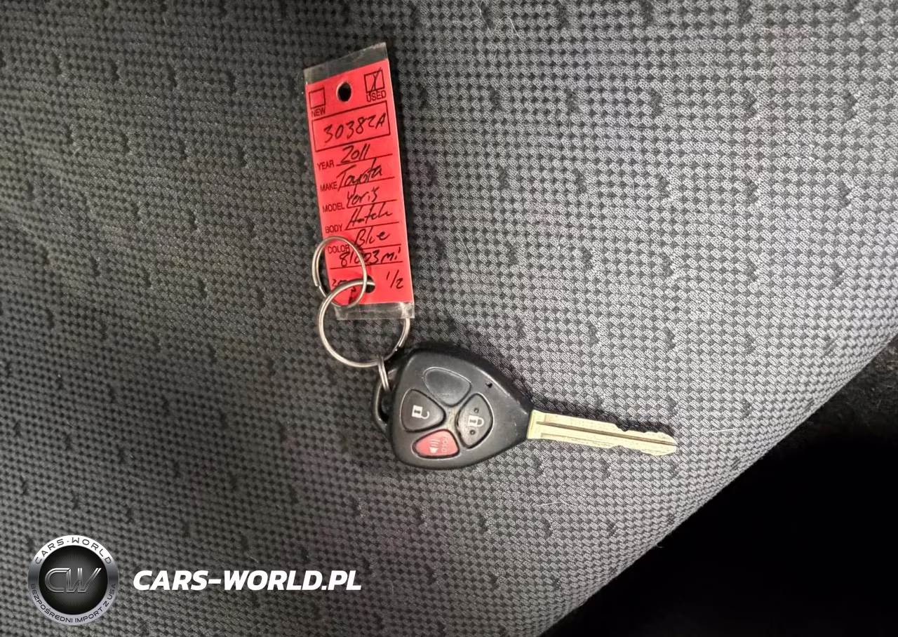 2011 Toyota Yaris VIN:JTDJT4K31B5332593 - 10