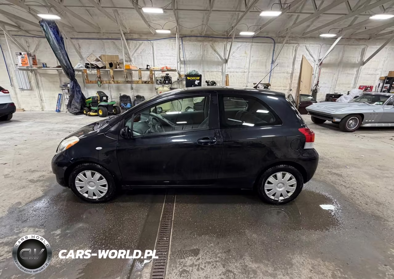 2011 Toyota Yaris VIN:JTDJT4K31B5332593 - 13