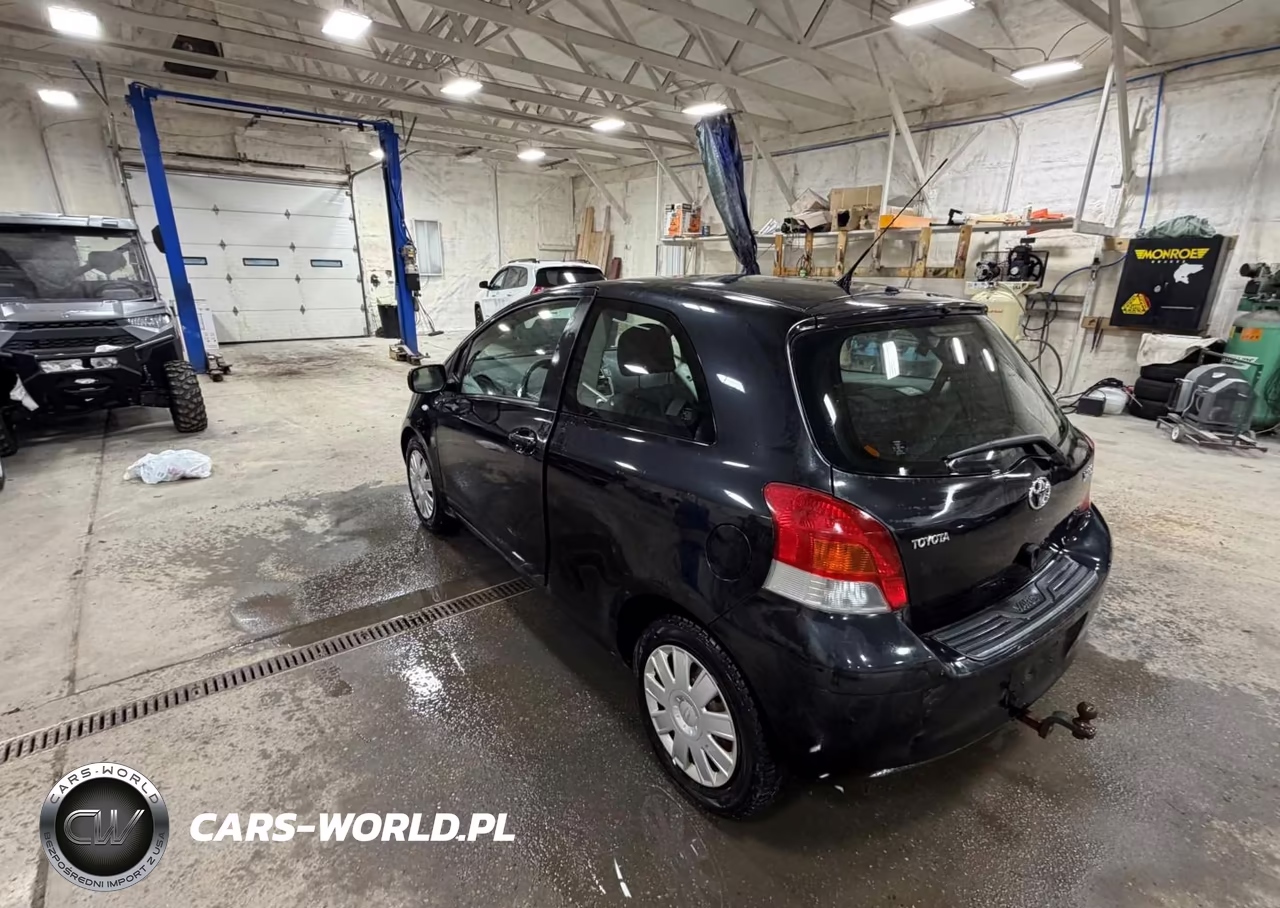 2011 Toyota Yaris VIN:JTDJT4K31B5332593 - 3