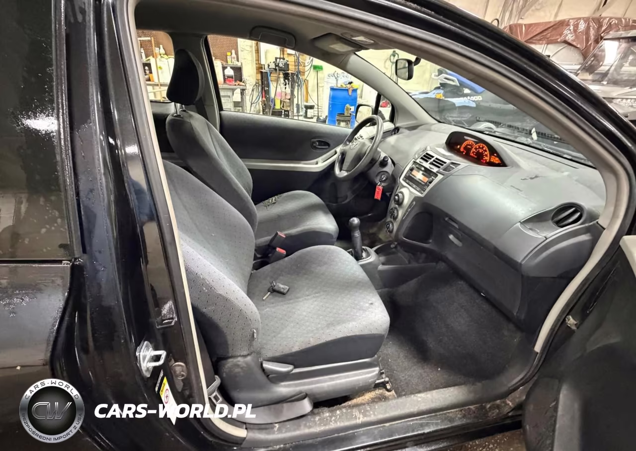 2011 Toyota Yaris VIN:JTDJT4K31B5332593 - 5