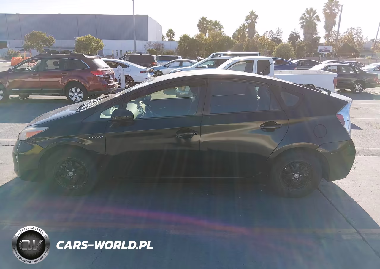 2012 Toyota Prius Four VIN:JTDKN3DU6C5461560 - 14