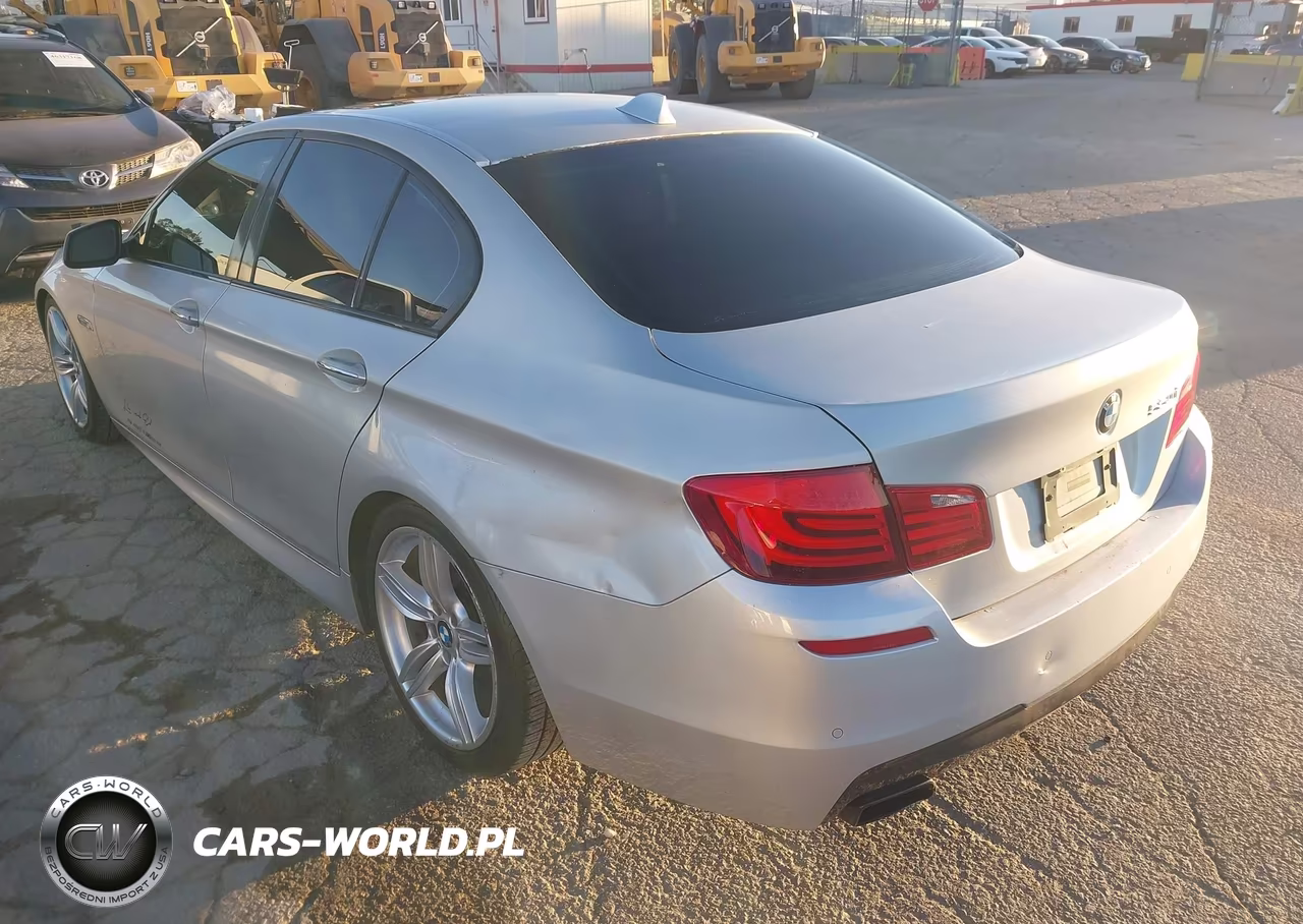 2011 BMW 5 Series 550I VIN:WBAFR9C56BC757124 - 3