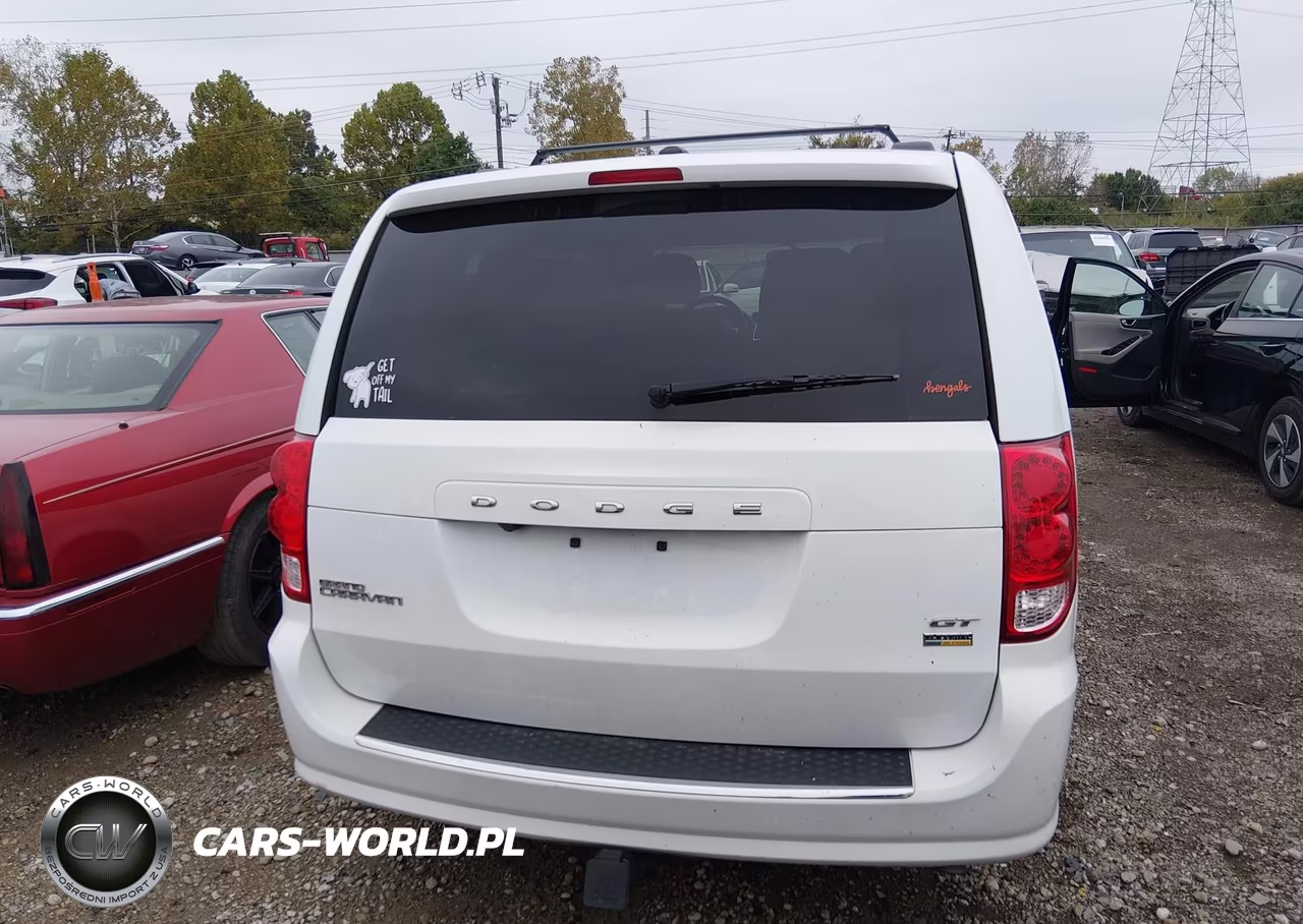 2018 Dodge Grand Caravan Gt VIN:2C4RDGEG5JR221174 - 16