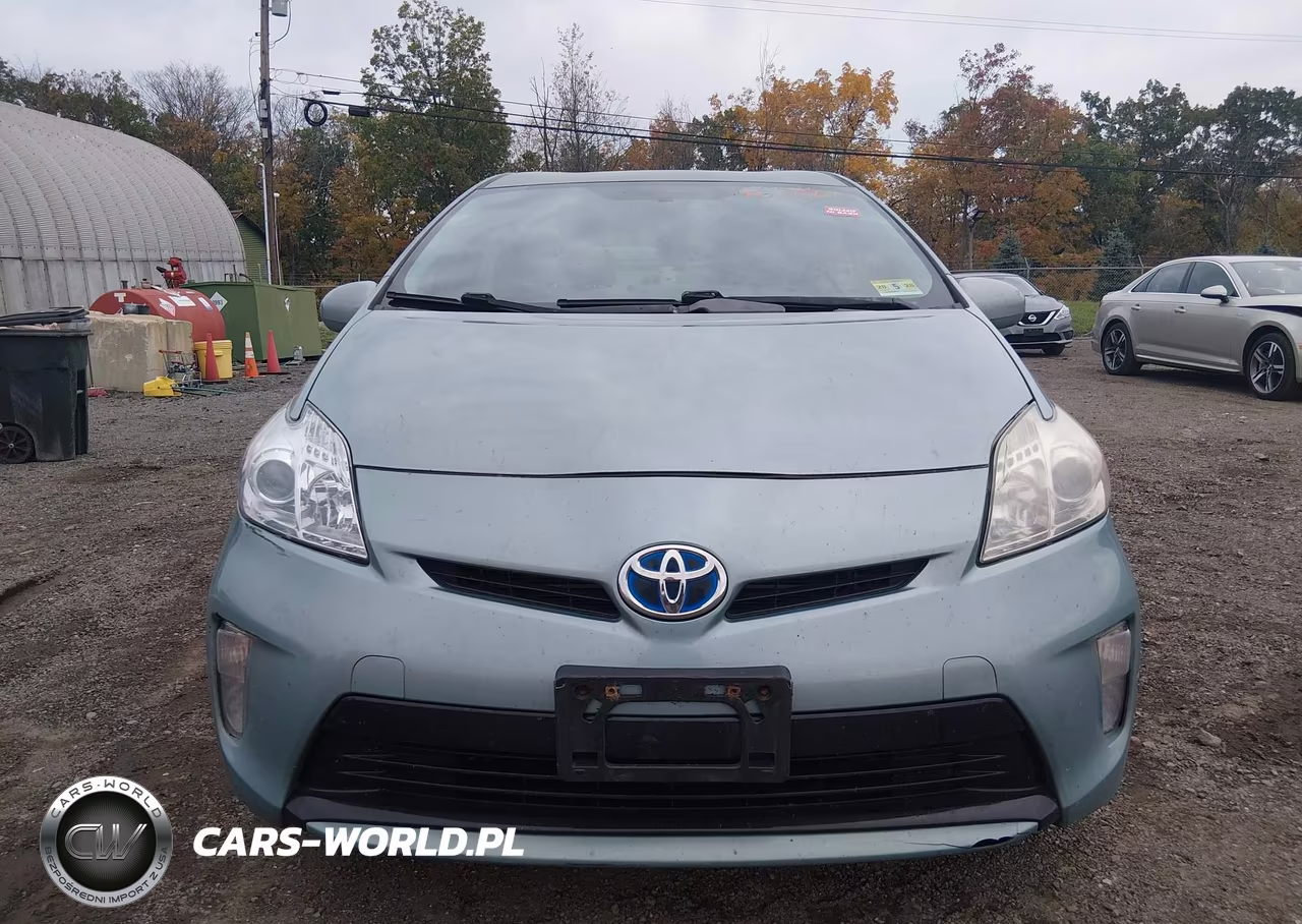 2013 Toyota Prius Three VIN:JTDKN3DU5D5702834 - 6